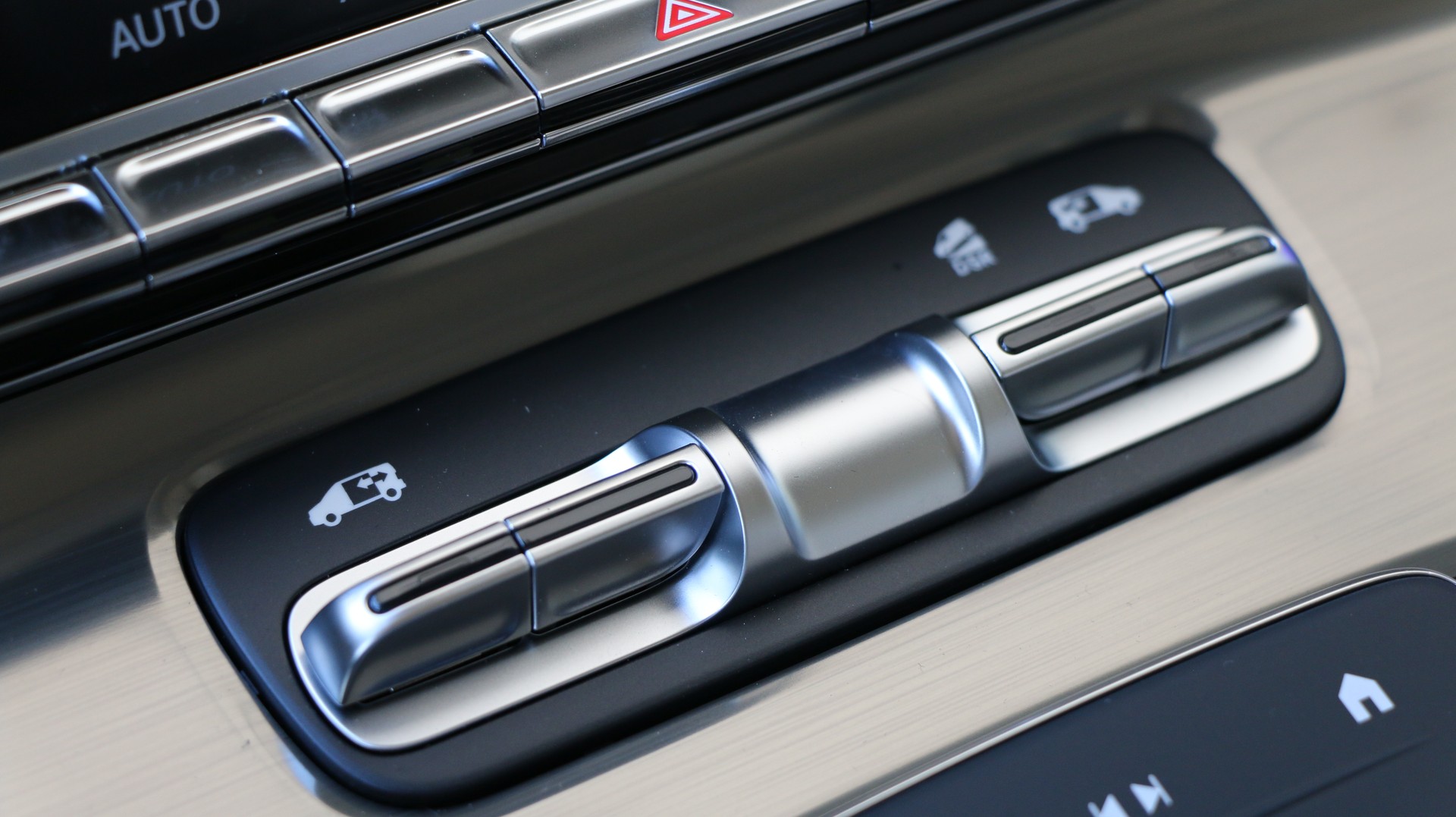 MERCEDES-BENZ V 300 d EXCLUSIVE 3430mm E-image-20