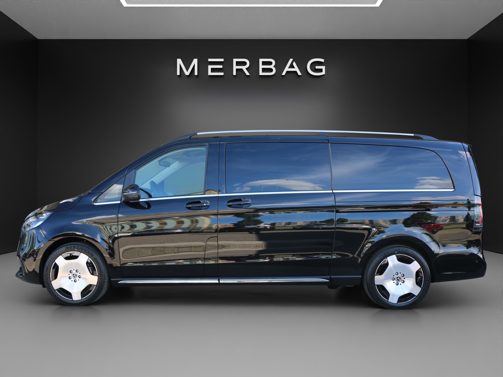 MERCEDES-BENZ V 300 d EXCLUSIVE 3430mm E-image-1
