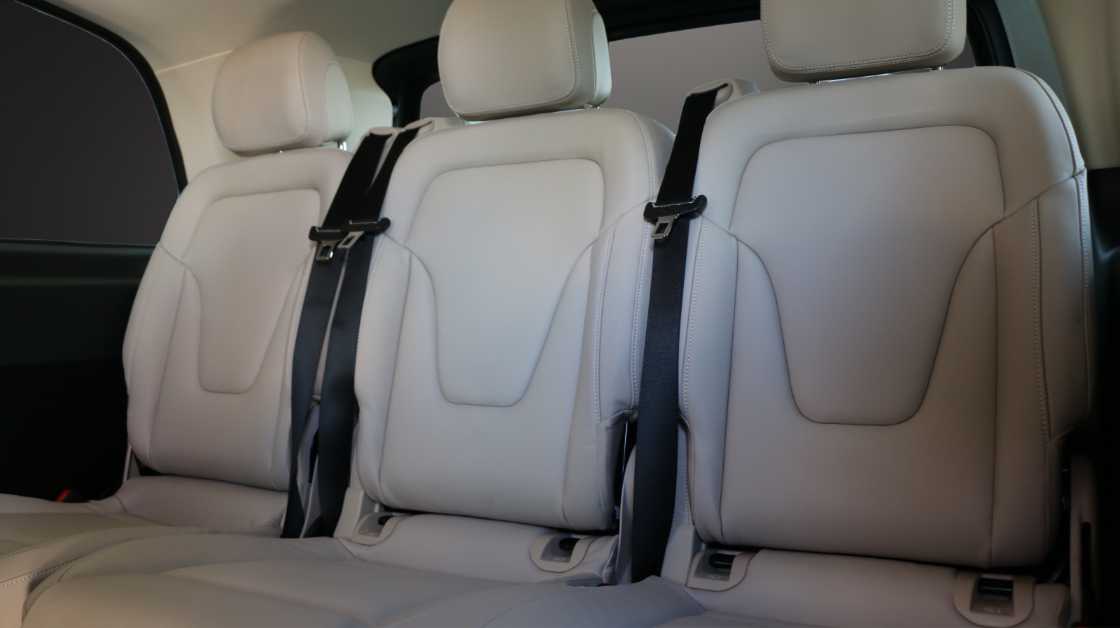 MERCEDES-BENZ V 300 d EXCLUSIVE 3430mm E-image-14