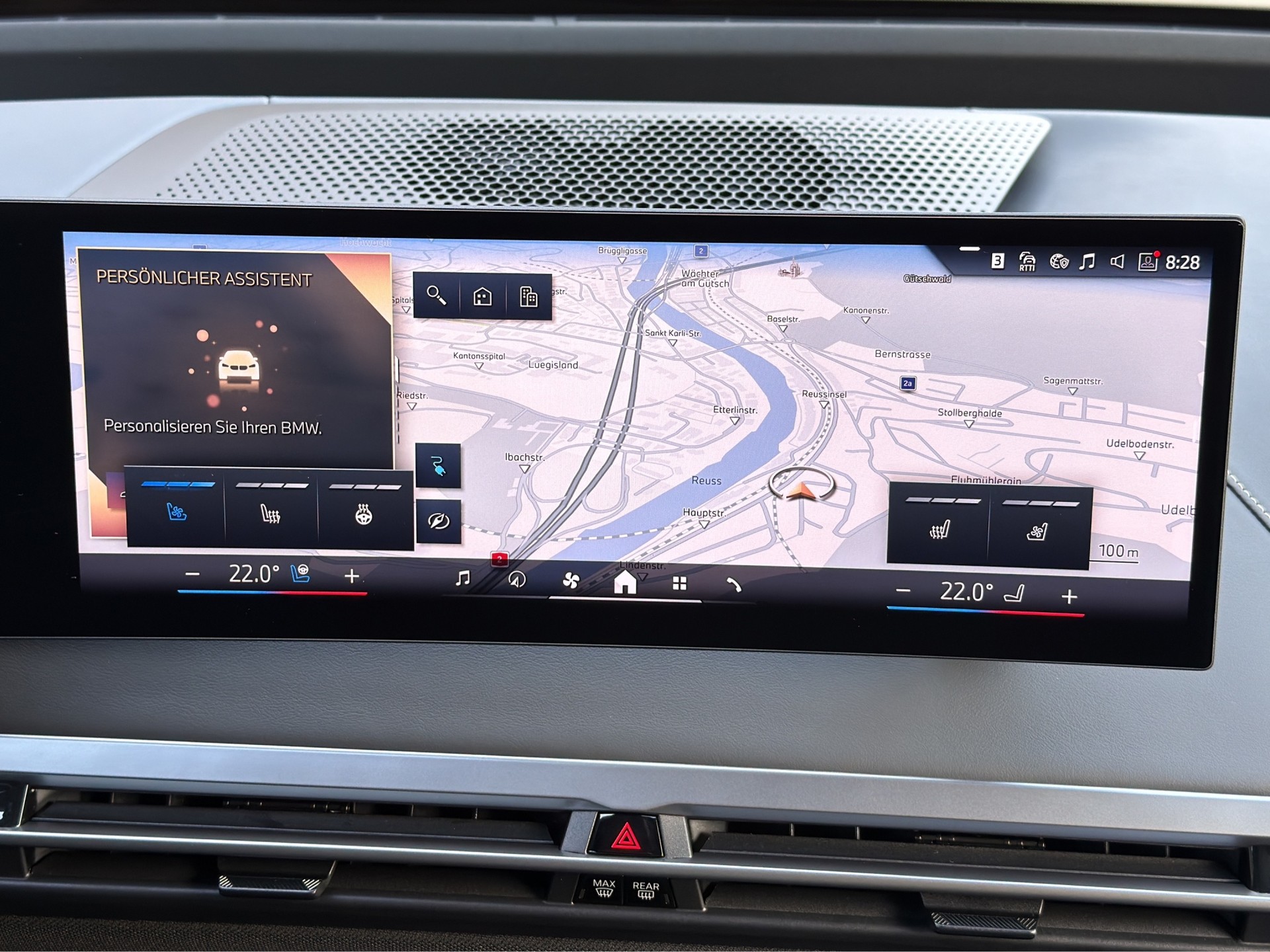 BMW iX xDrive60 M Sport Pro-image-16