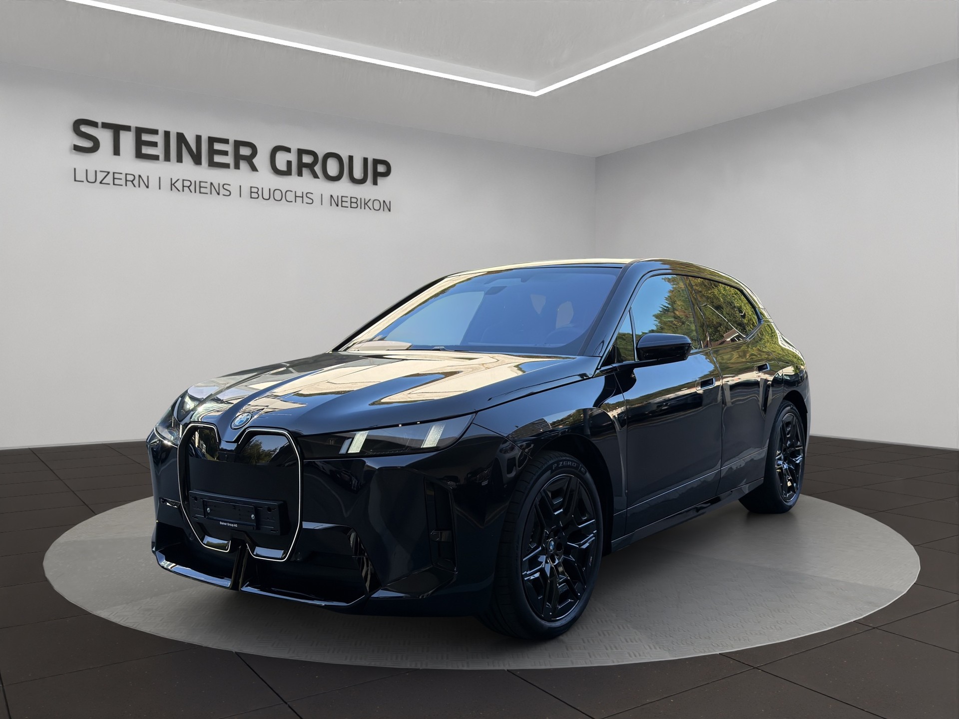 BMW iX xDrive60 M Sport Pro-image-0