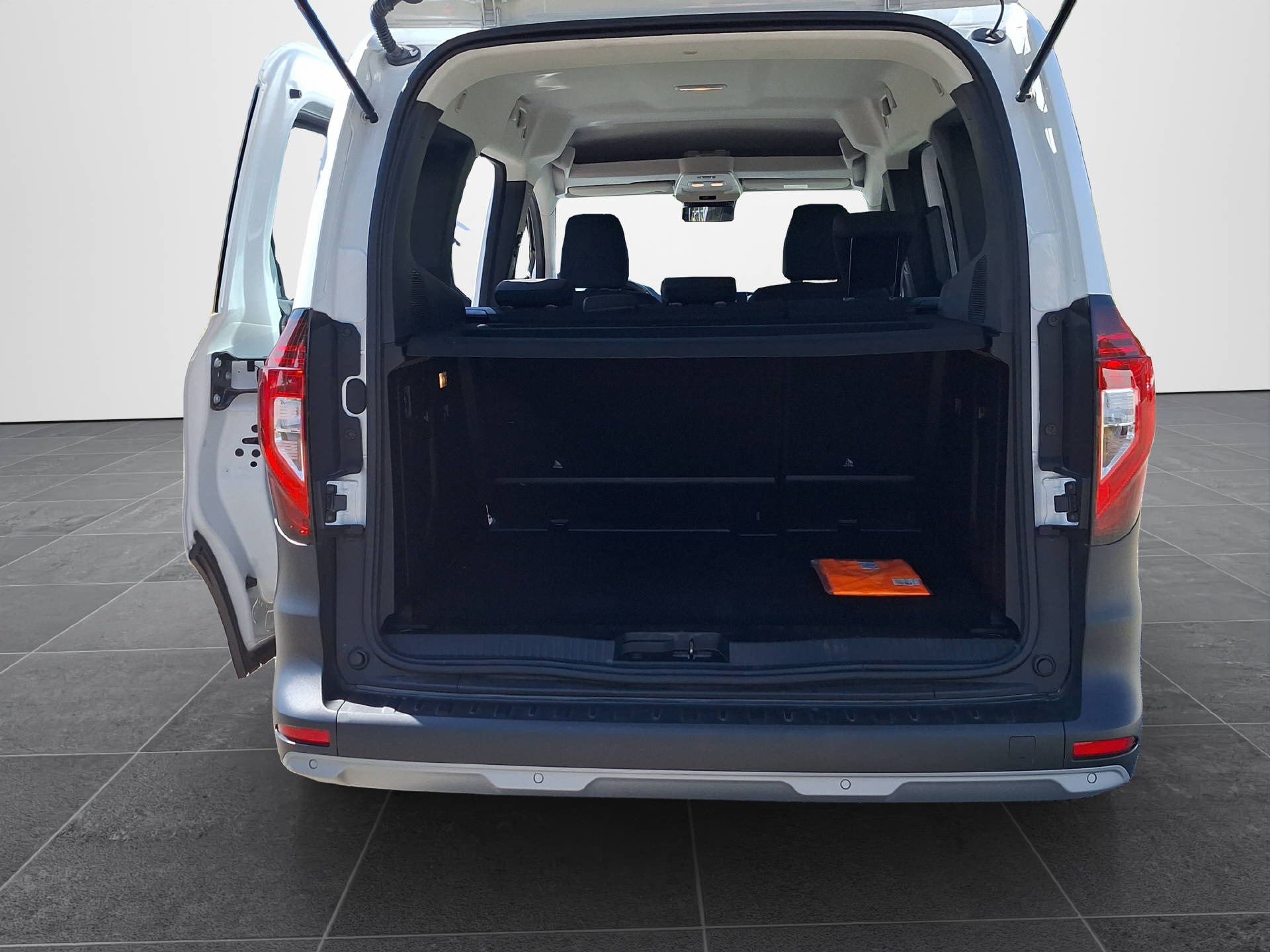 NISSAN Townstar L1 1.3 DIG-T Acenta-image-11