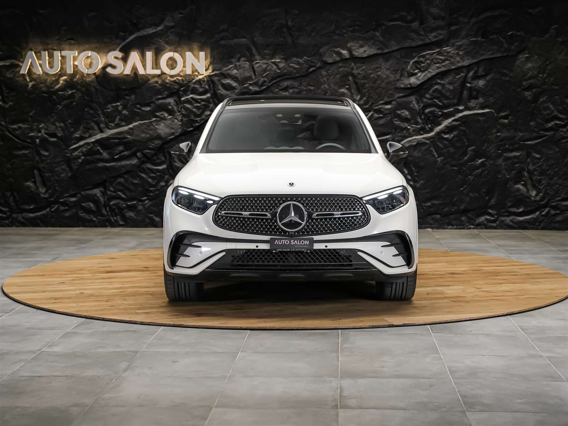 MERCEDES-BENZ GLC 300 4Matic AMG Line 9G-Tronic *21" Felgen*Panorama*AHK*-image-6
