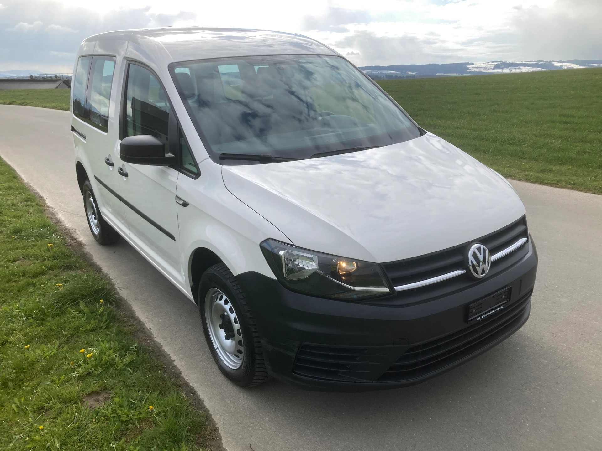 VW Caddy 2.0TDI 4Motion BlueMotion Technology mit 2 Schiebetüren-image-1