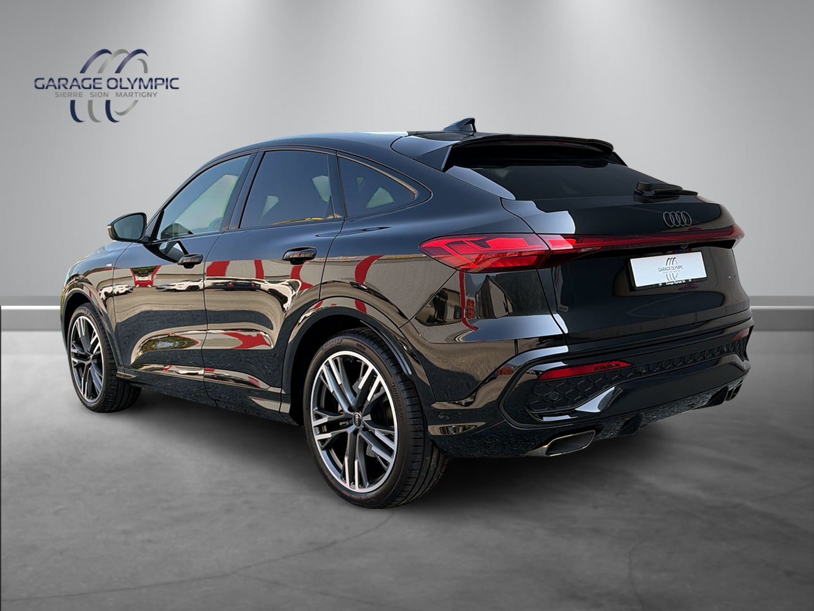 AUDI Q5 Sportback TFSI quattro 150 kW S-tronic-showroom-element-3