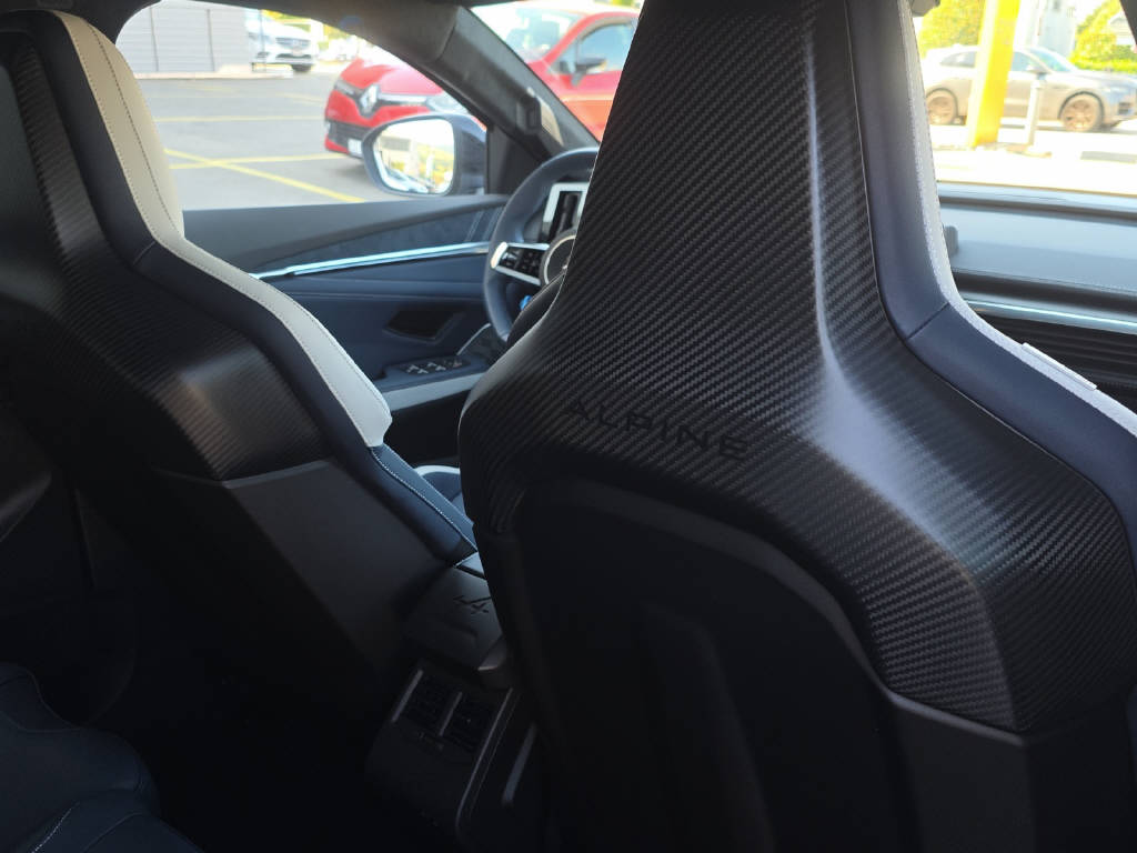 ALPINE A390 GTS AWD-image-15