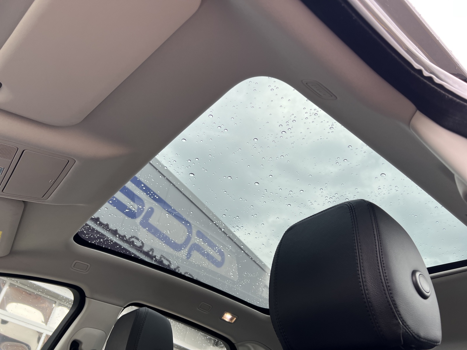 JAGUAR E-Pace 2.0 P200 HSE AWD Automatik-image-12