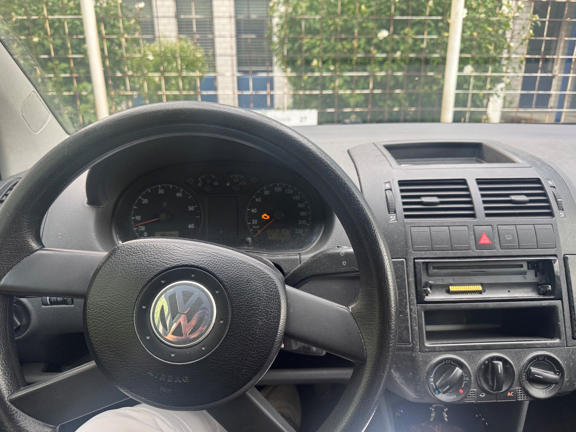 VW 1.4 16V 75 Comfortline-image-2