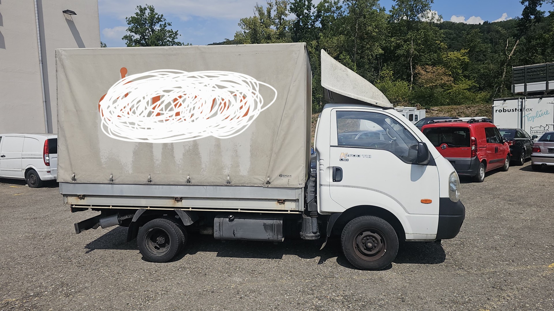KIA K2500-image-11