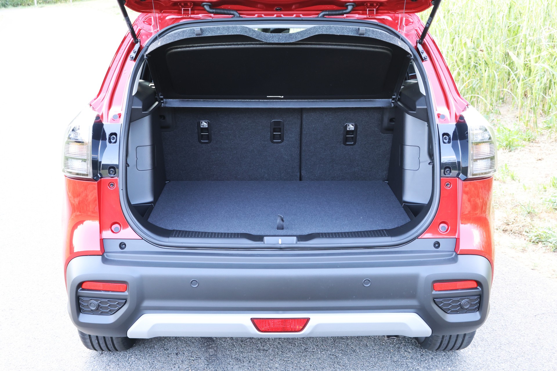SUZUKI S-Cross 1.4T Compact+-image-12