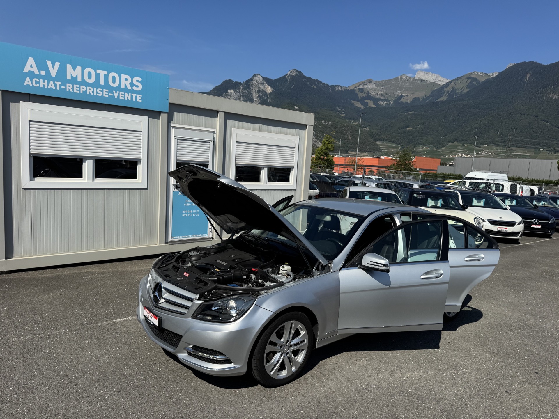 MERCEDES-BENZ C 180 7G-Tronic-image-15
