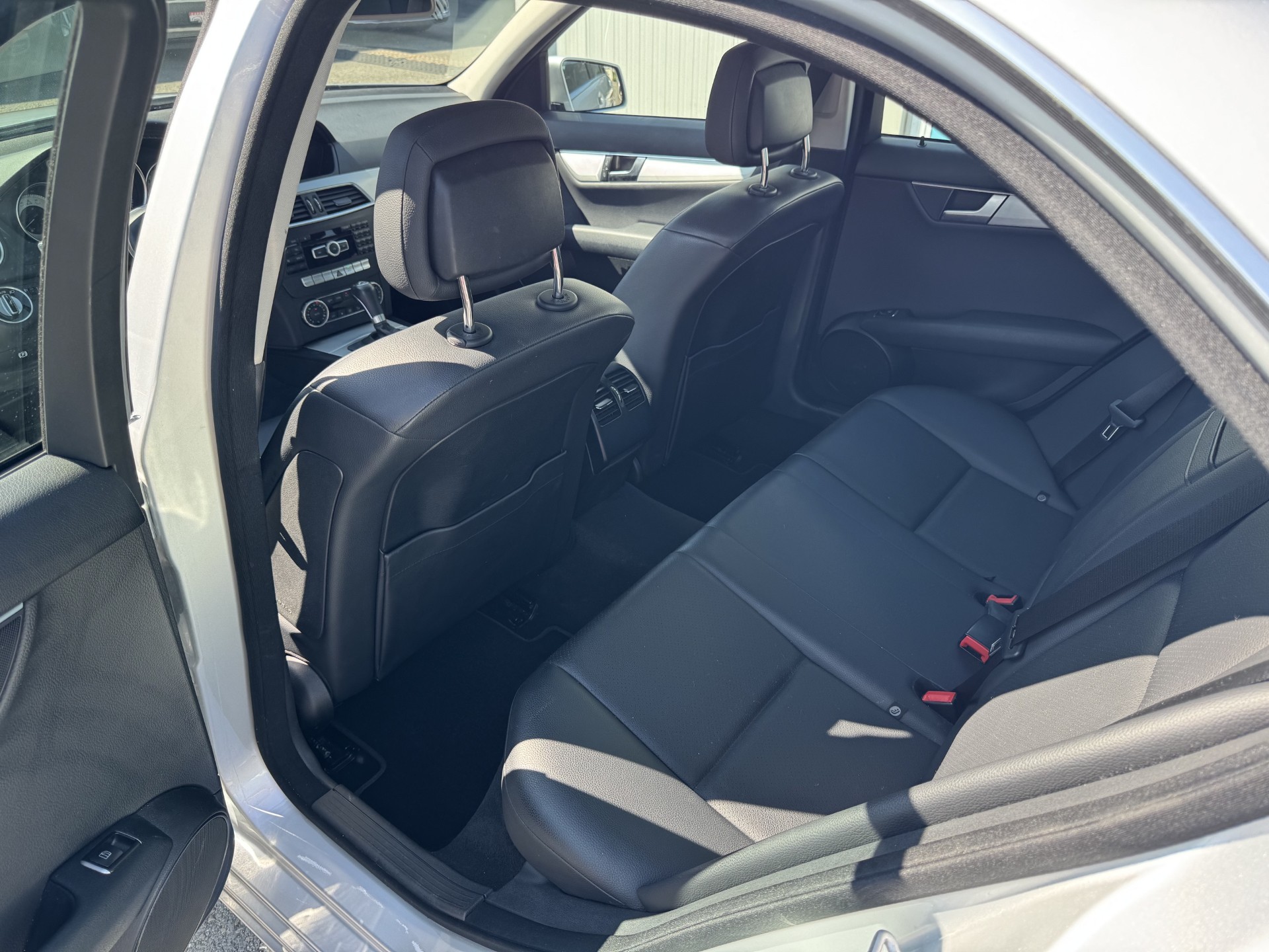 MERCEDES-BENZ C 180 7G-Tronic-image-9