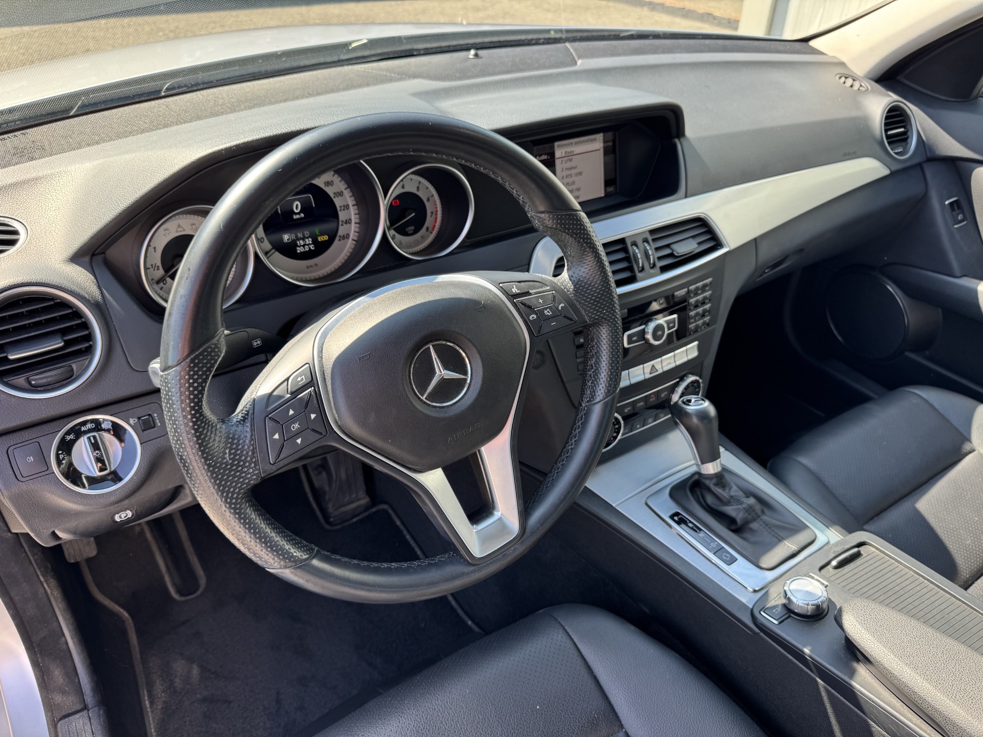 MERCEDES-BENZ C 180 7G-Tronic-image-8