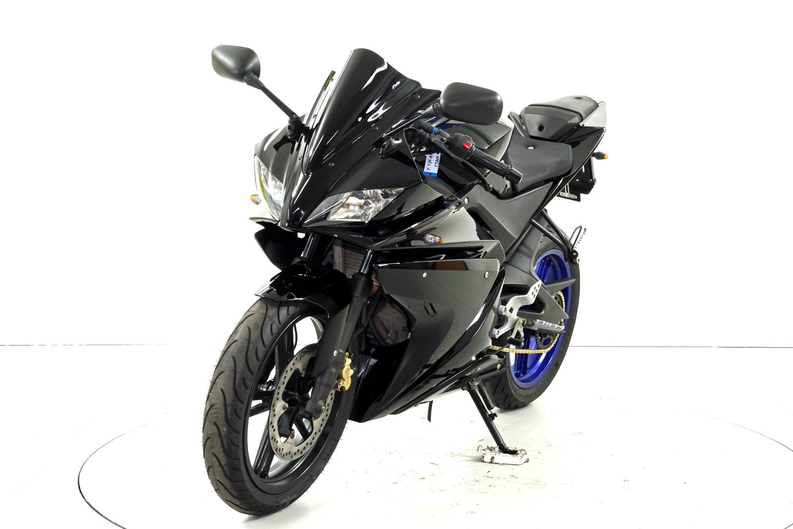 YAMAHA YZF-R125-showroom-element-2