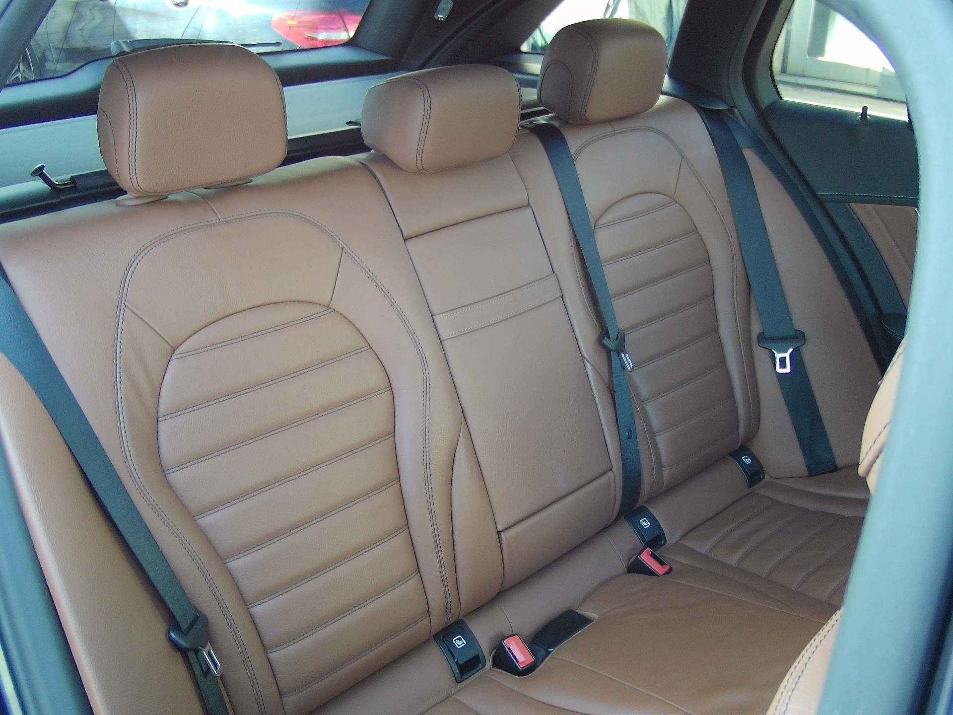 MERCEDES-BENZ C 220 d Swiss Star 4M 9G-Tronic-image-15