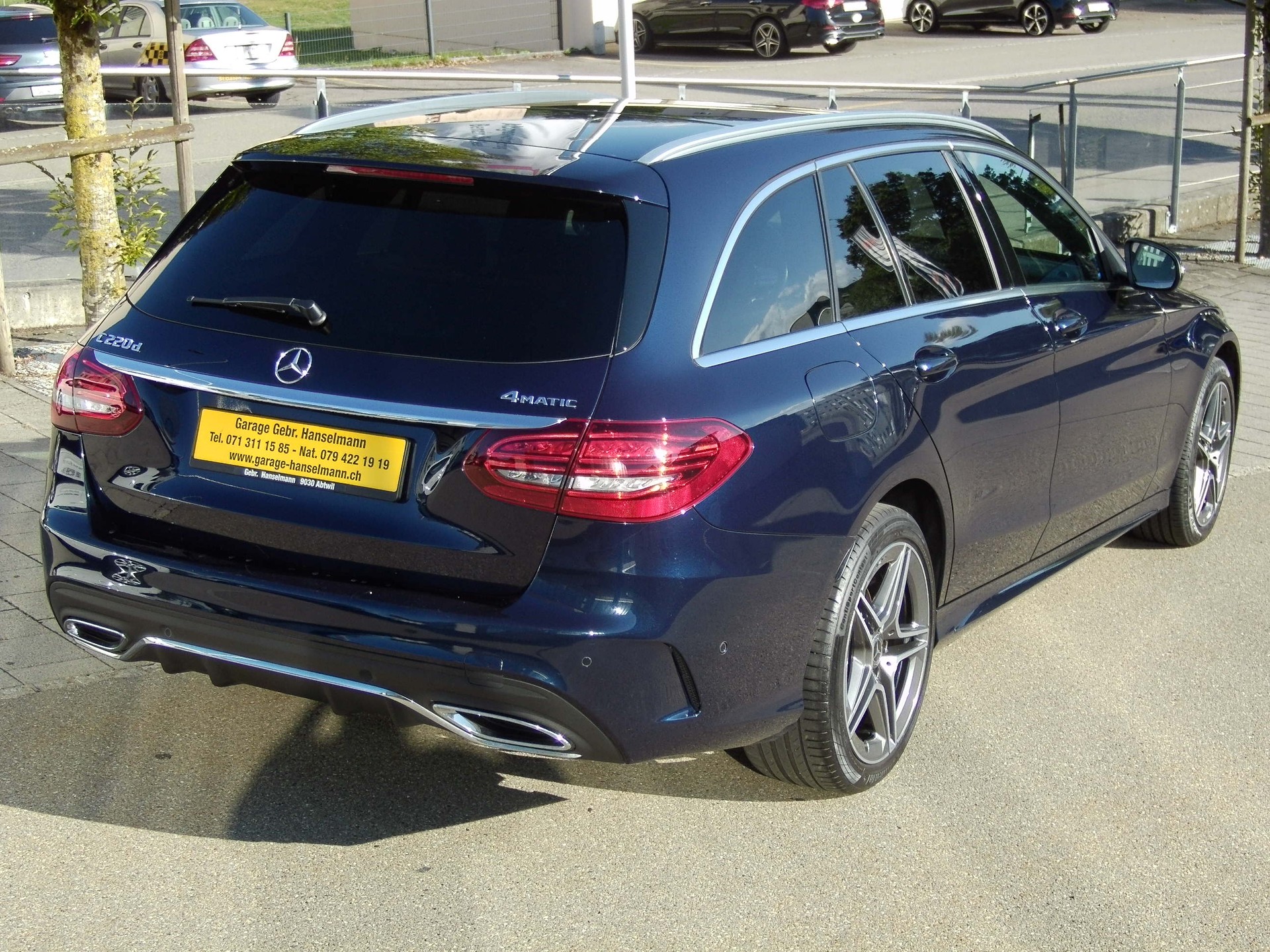 MERCEDES-BENZ C 220 d Swiss Star 4M 9G-Tronic-image-2