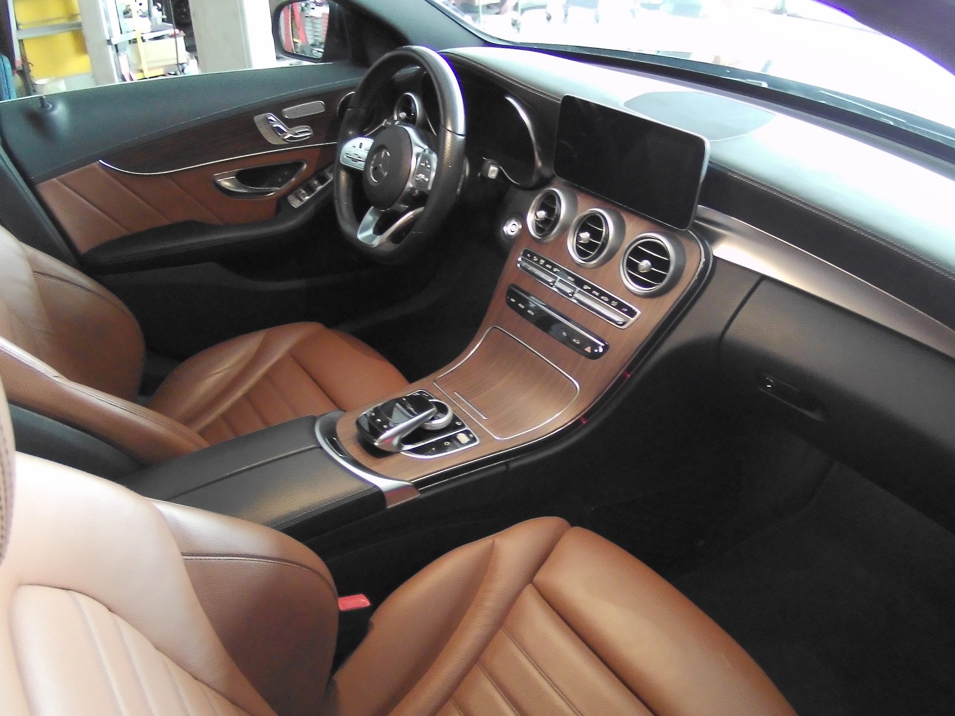 MERCEDES-BENZ C 220 d Swiss Star 4M 9G-Tronic-image-5