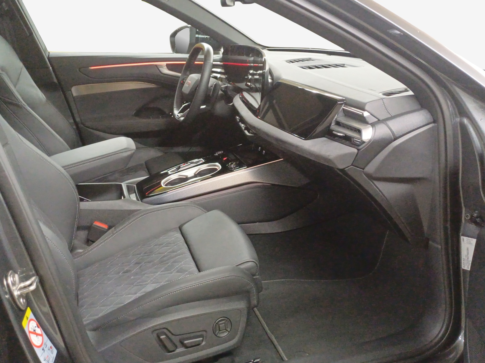 AUDI A6 Avant e-hybrid quattro 220 kW S tronic-image-13