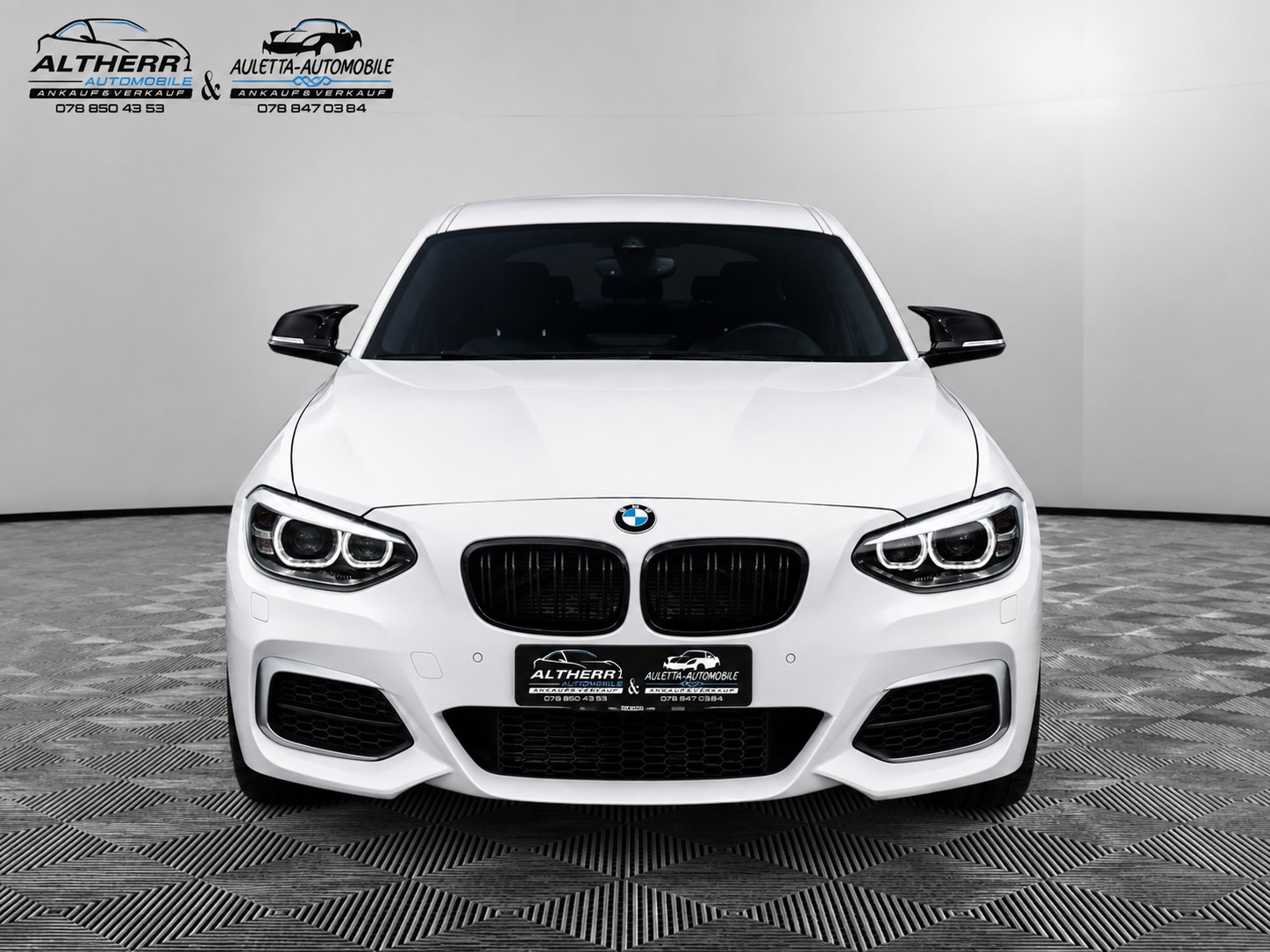 BMW M135i xDrive Steptronic-image-3