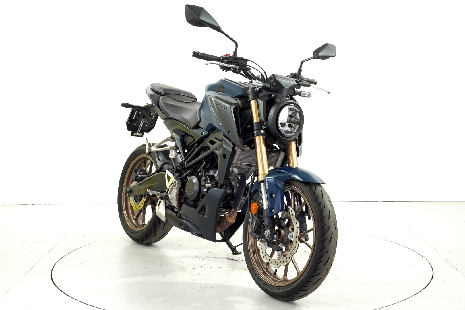 HONDA CBF 125 NA ABS-showroom-element-1
