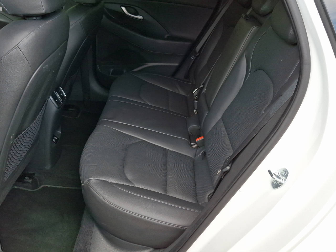 HYUNDAI i30 Wagon 1.5 T-GDi Vertex-image-11
