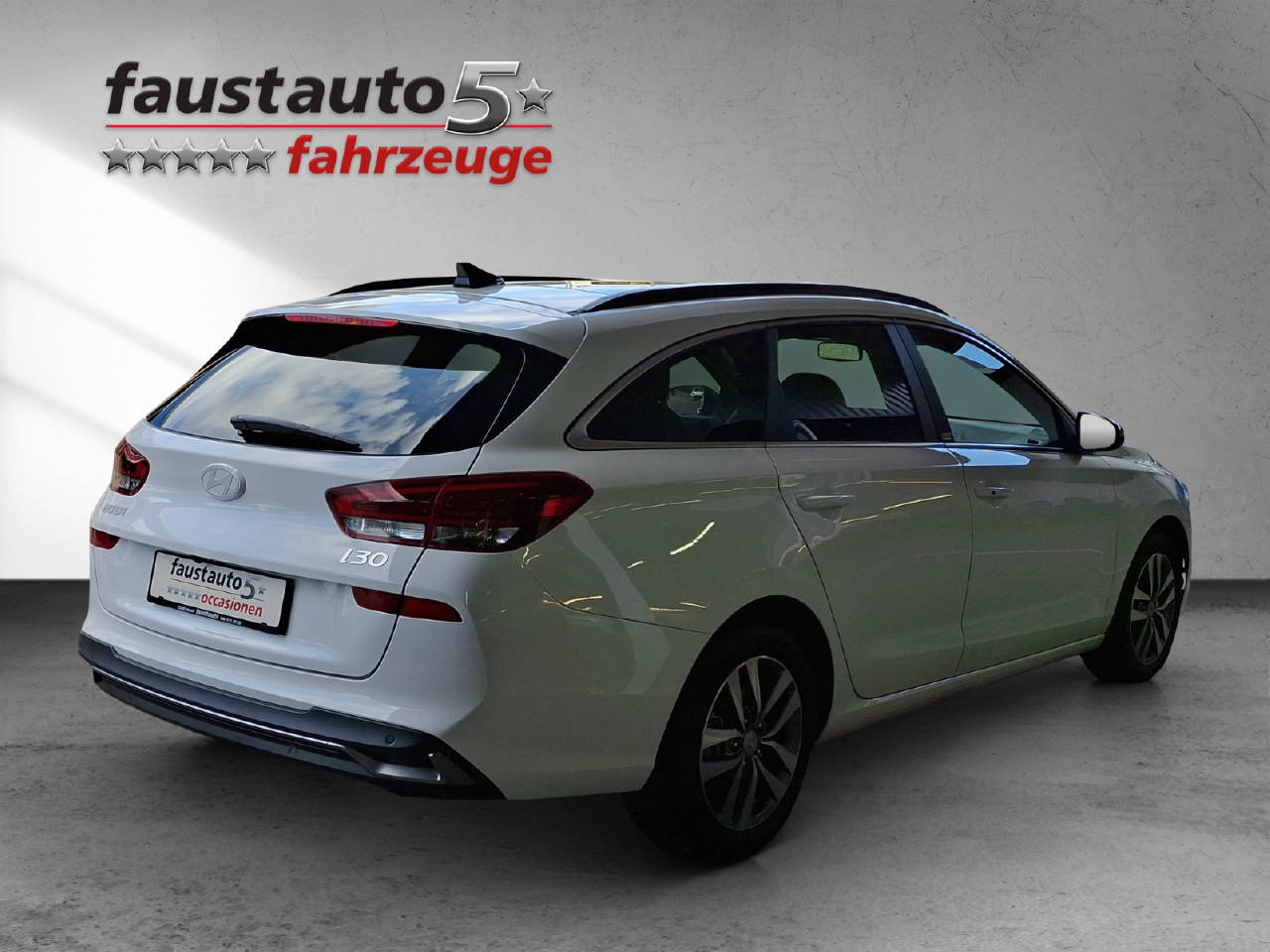 HYUNDAI i30 Wagon 1.5 T-GDi Vertex-image-4