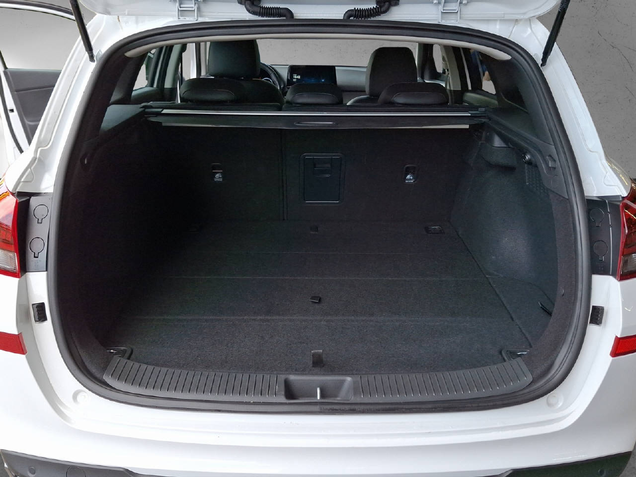 HYUNDAI i30 Wagon 1.5 T-GDi Vertex-image-5