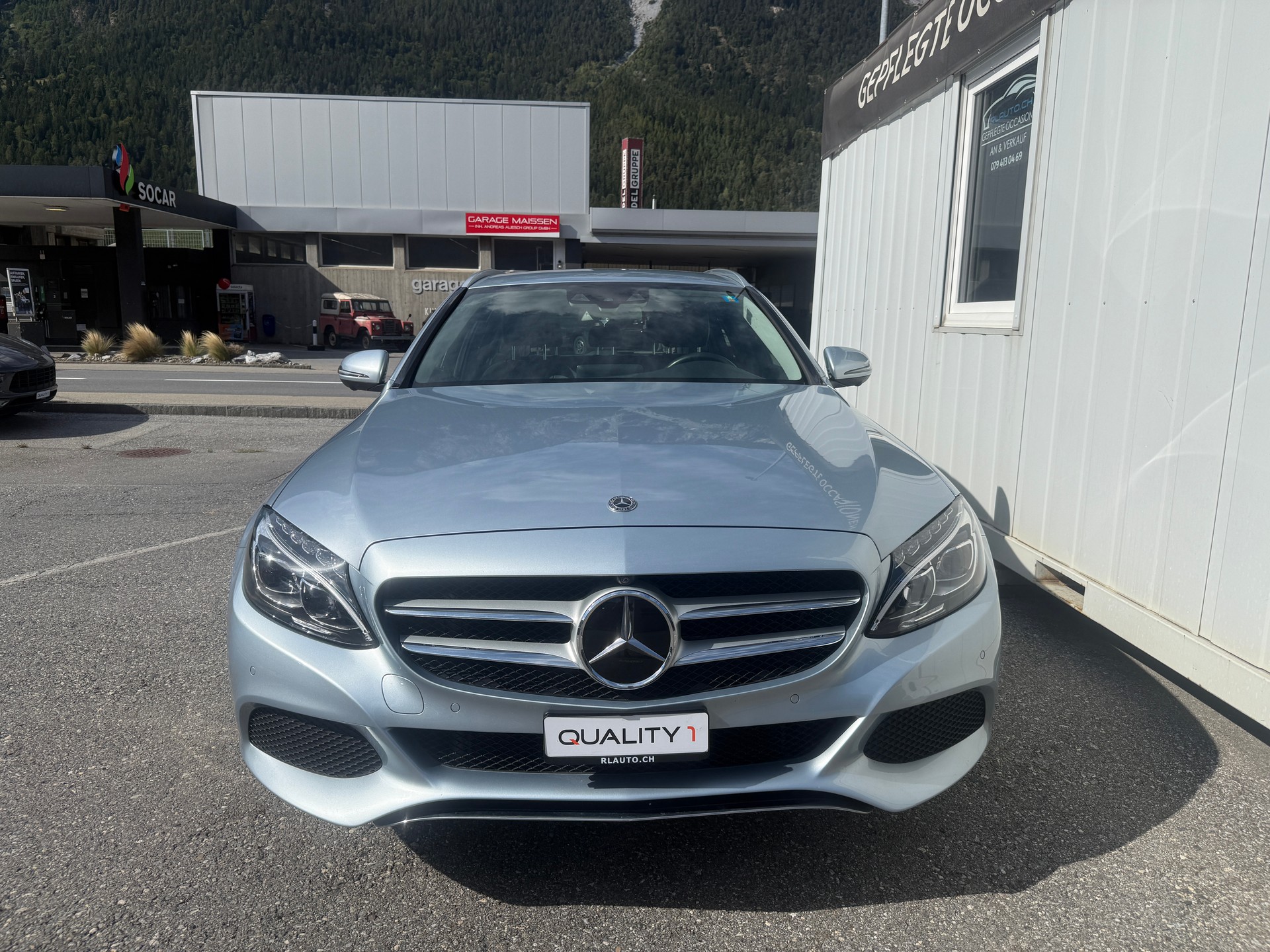 MERCEDES-BENZ C 400 Avantgarde 4Matic 9G-Tronic-image-23