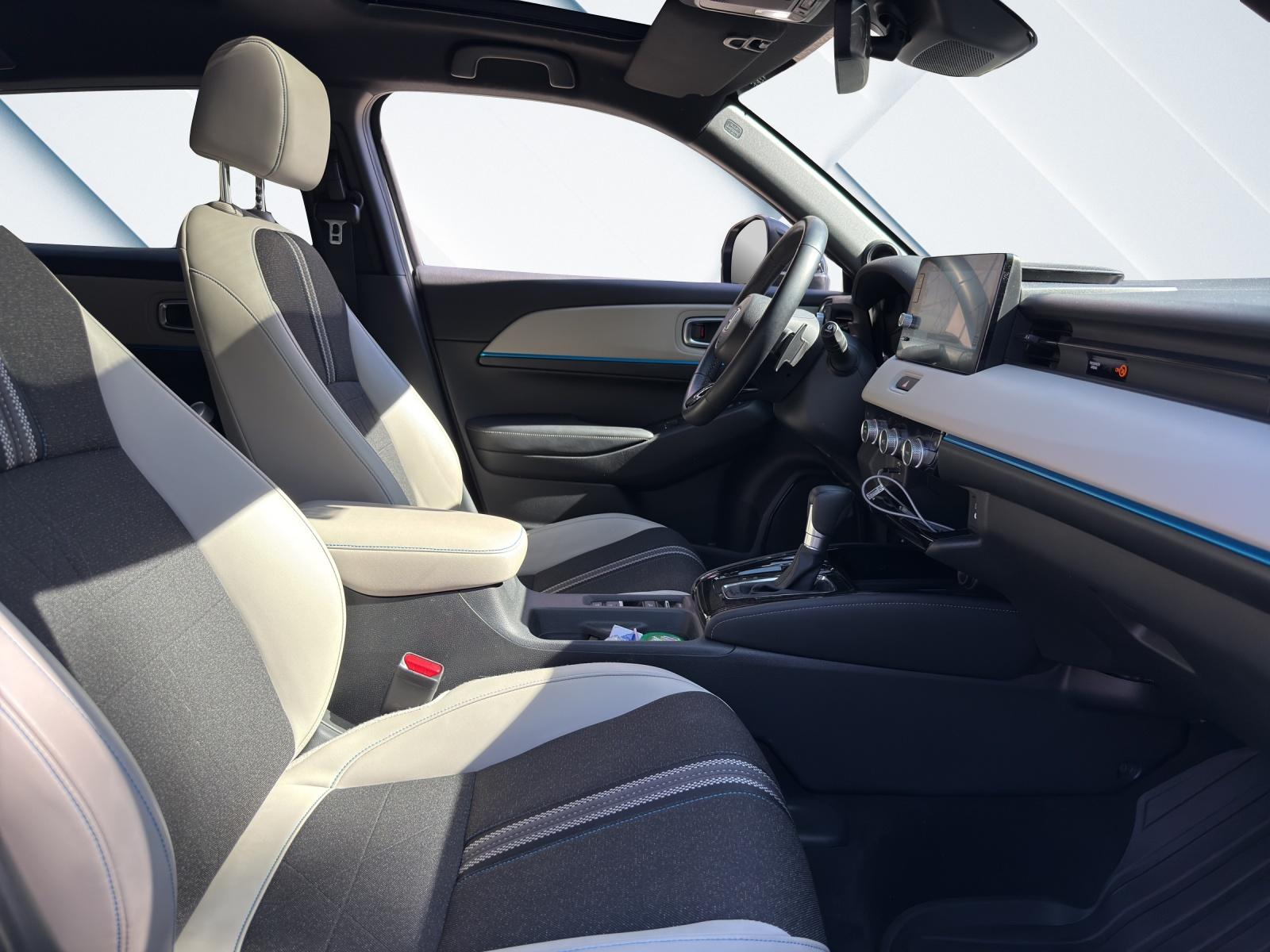 HONDA HR-V 1.5 i-MMD Advance Style Plus, Leasing Aktion 1.9 %, GRATIS Winterräder in Wert von 2100.--image-16