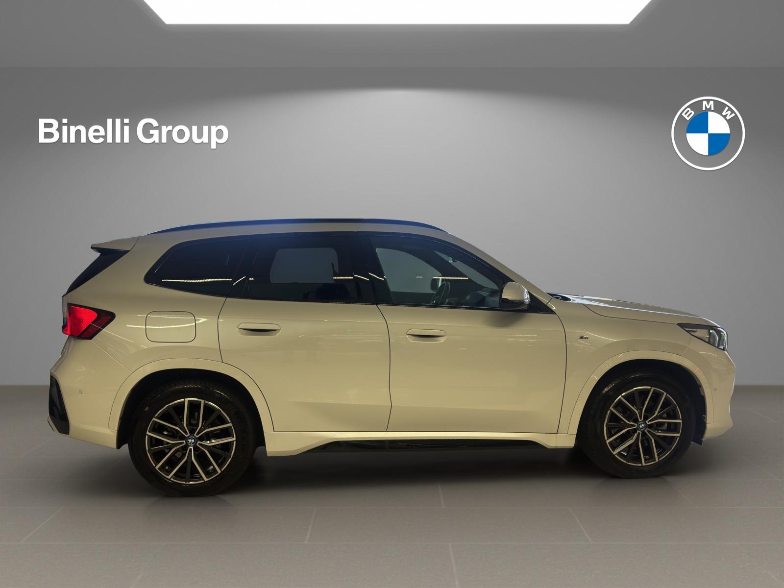 BMW iX1 30 xDrive M-SportPaket-image-6