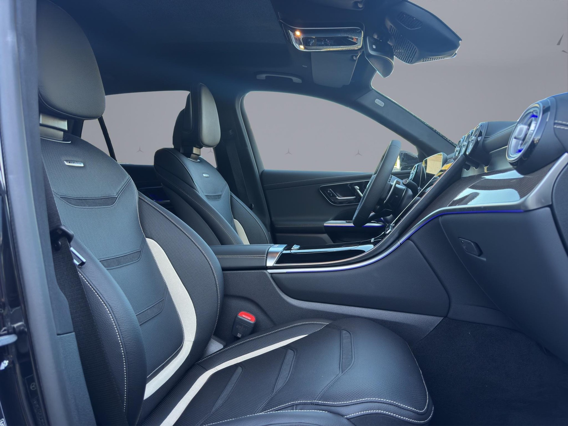 MERCEDES-BENZ 53 AMG 4matic+-image-15