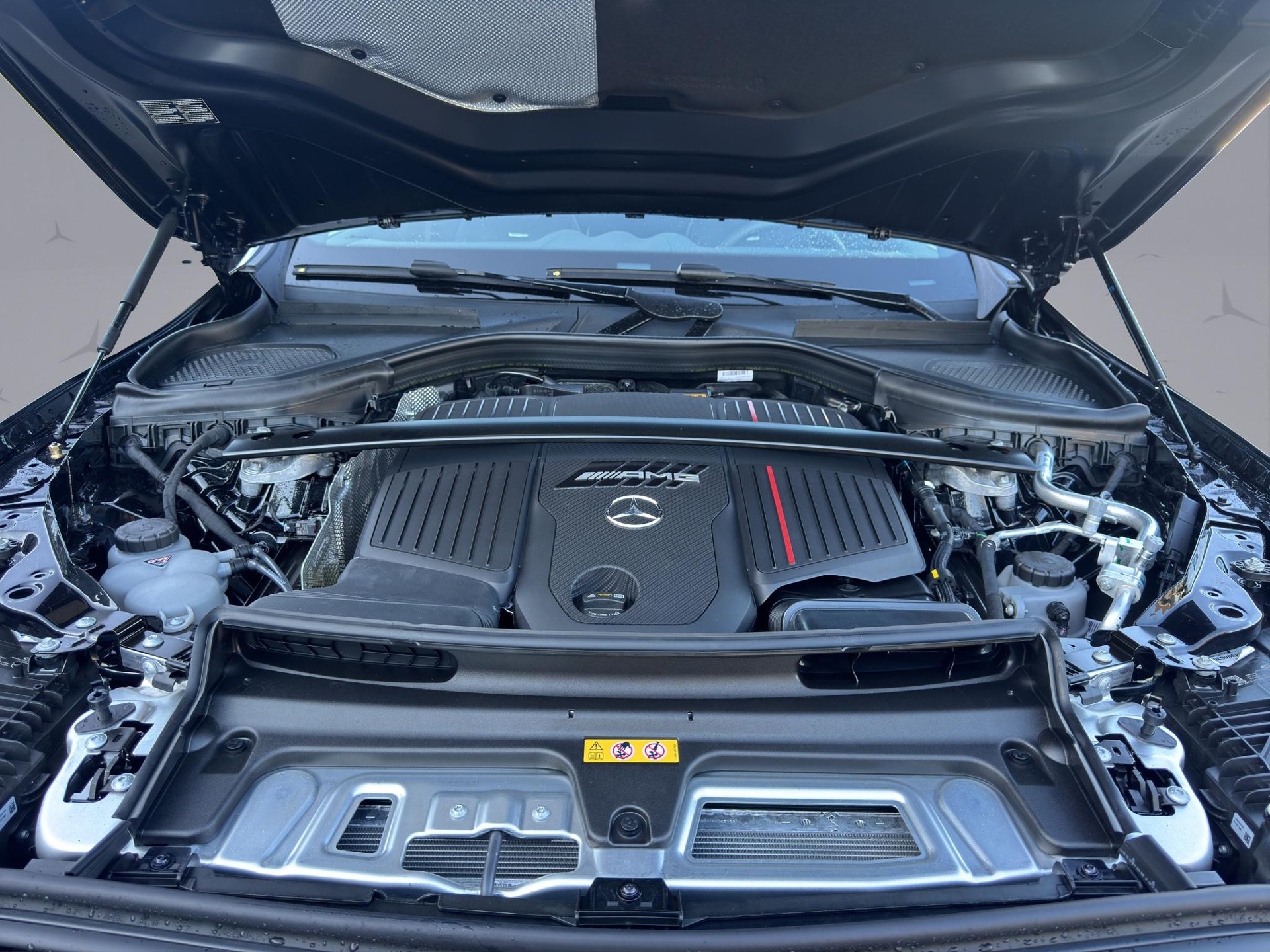 MERCEDES-BENZ GLC 53 AMG 4matic+-image-18