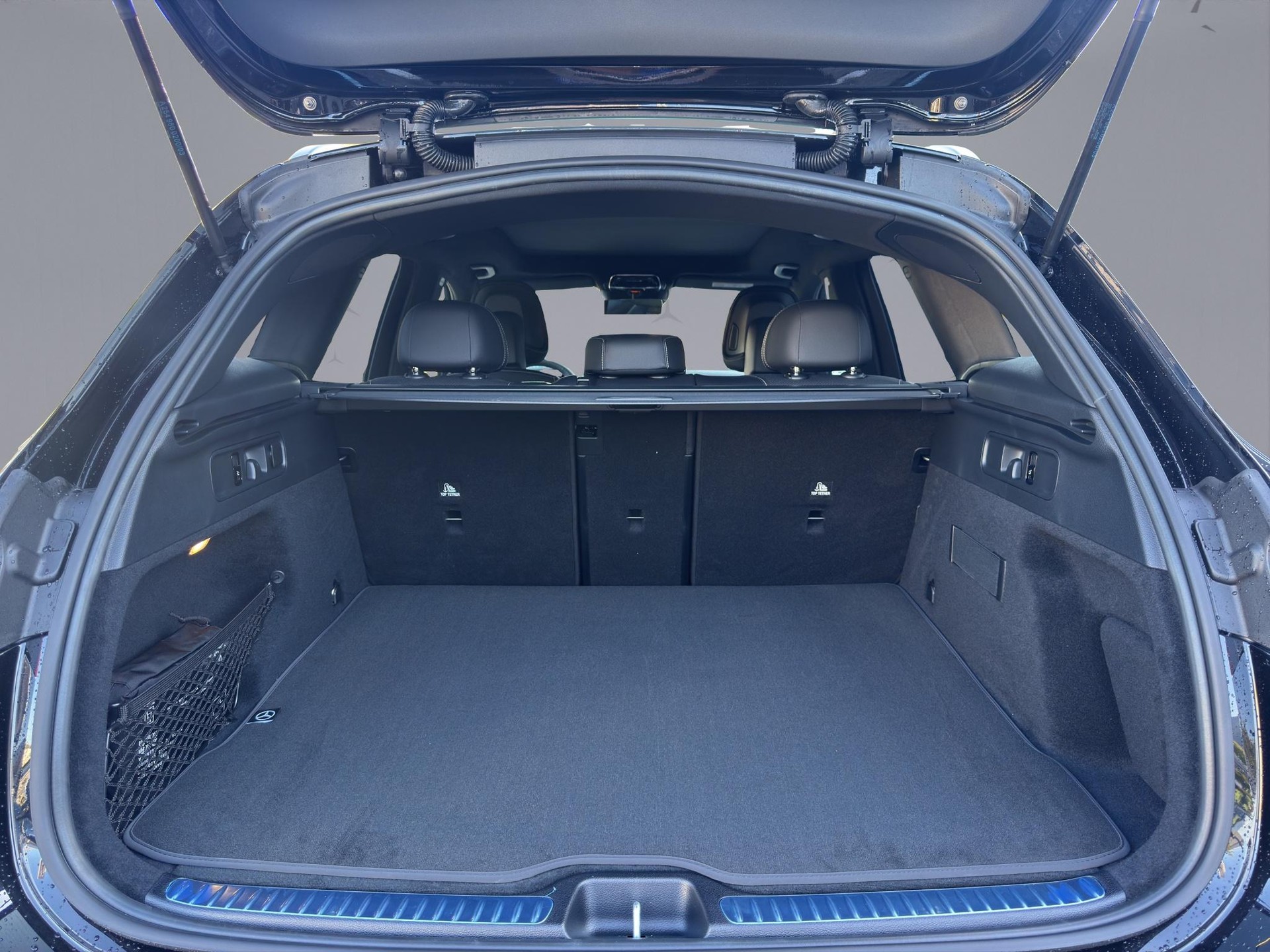 MERCEDES-BENZ GLC 53 AMG 4matic+-image-17