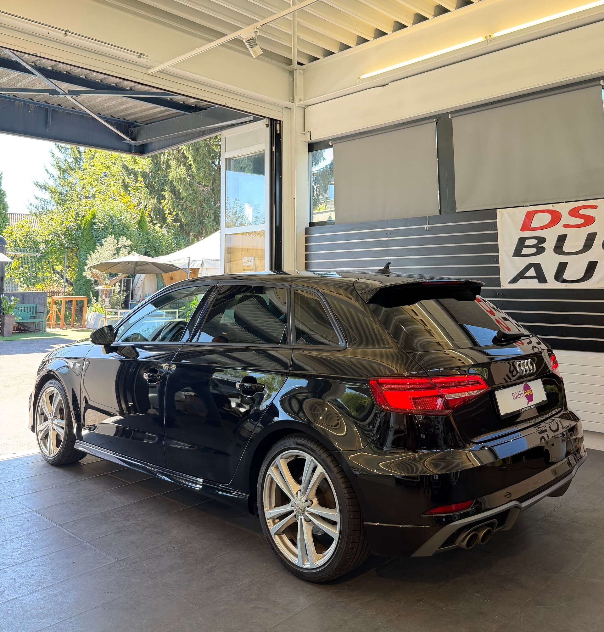 AUDI A3 Sportback 1.5 T FSI Sport S-Tronic-image-3