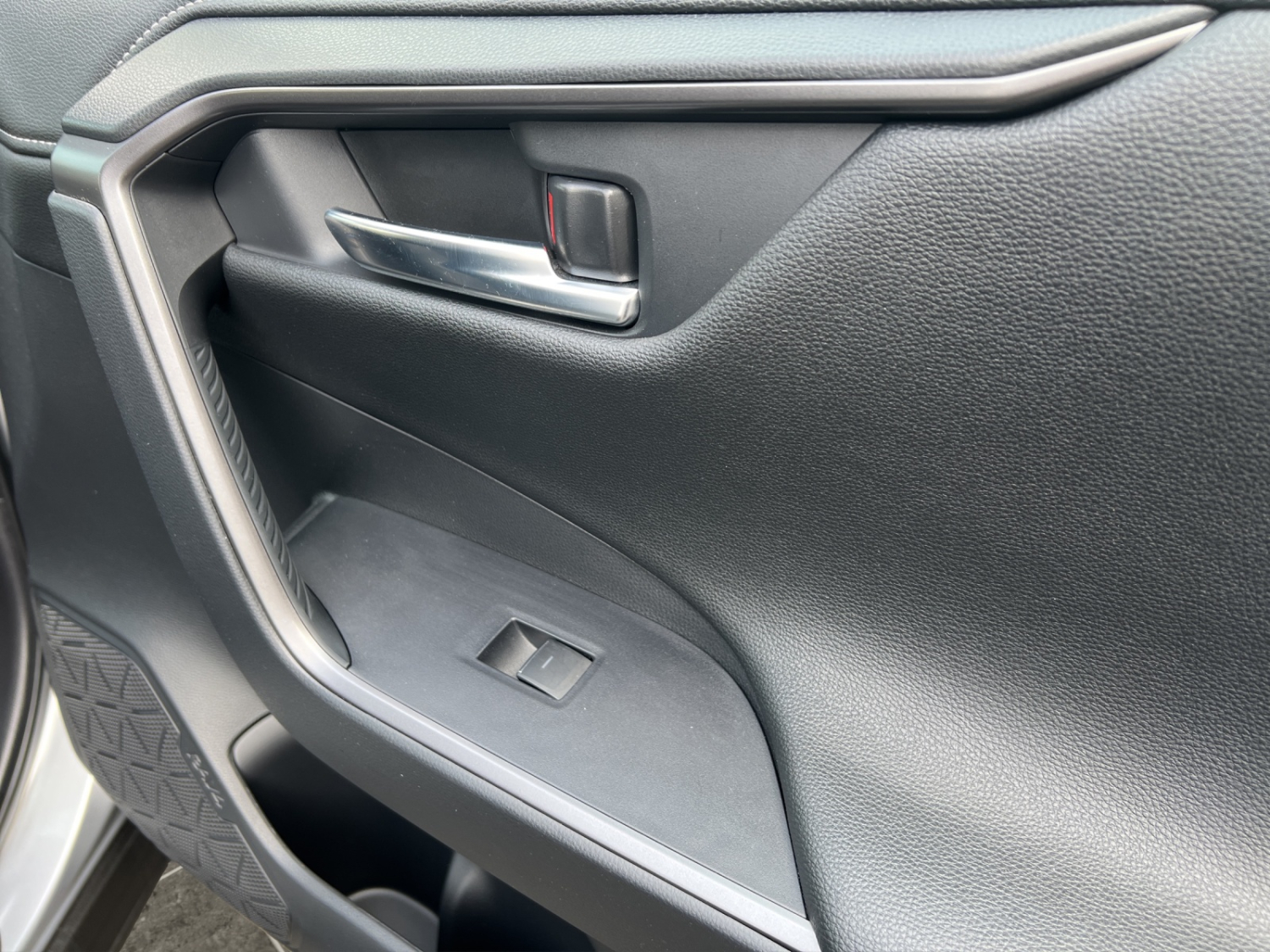 TOYOTA RAV4 2.5 Plug-In-Hybrid GR Sport-image-20