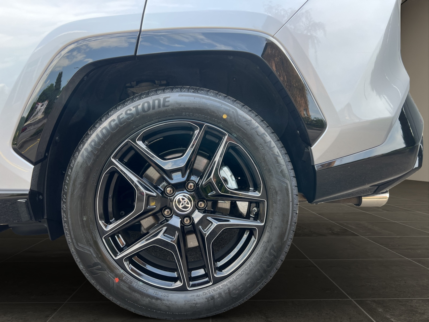 TOYOTA RAV4 2.5 Plug-In-Hybrid GR Sport-image-28