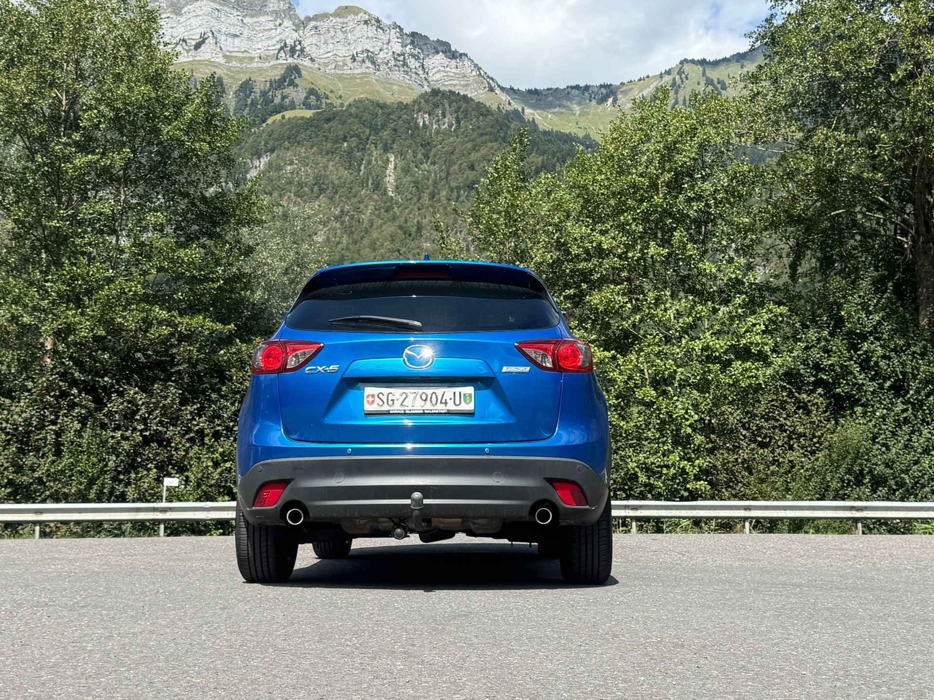MAZDA CX-5 2.2 D Revolution AWD-image-2