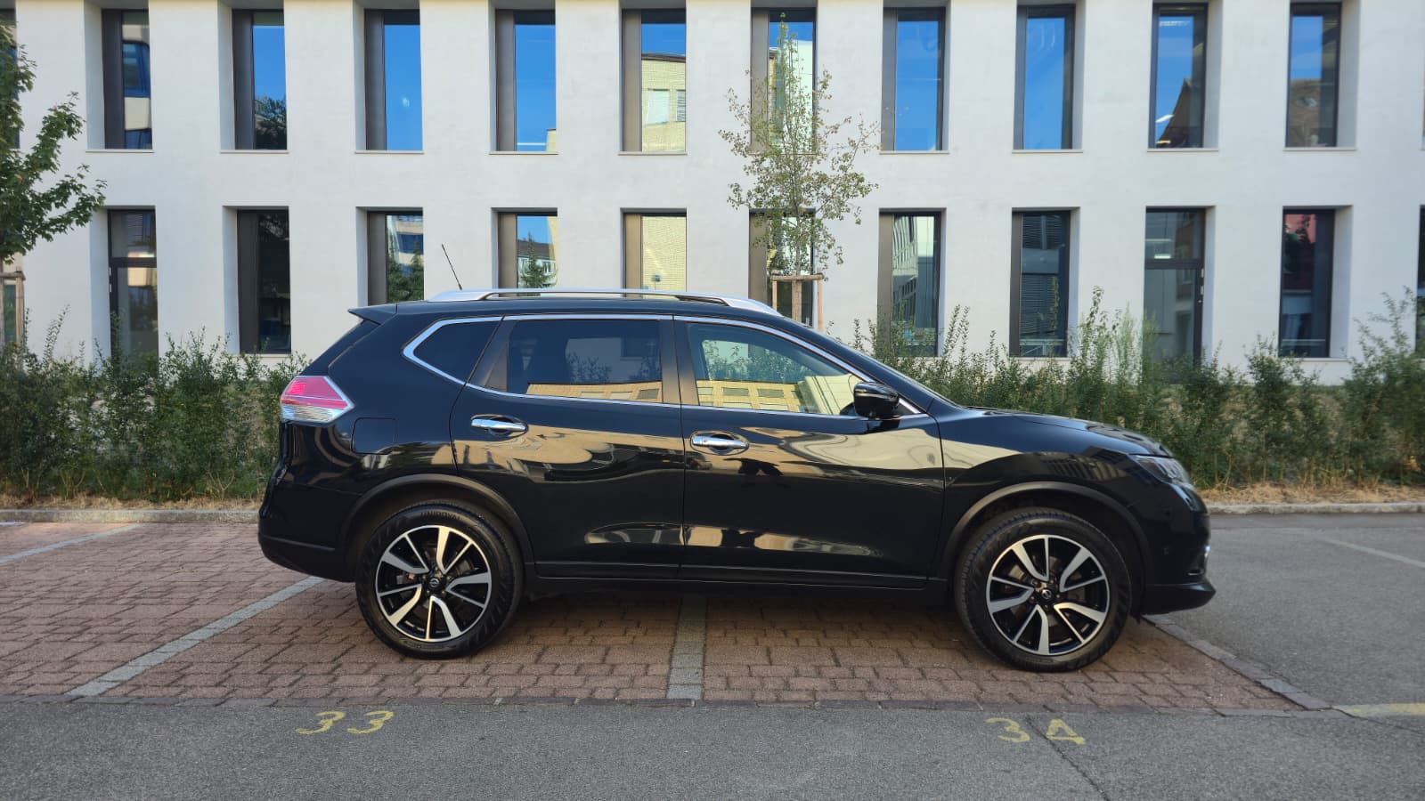 NISSAN X-Trail 2.0 dCi tekna Xtronic CVT| Frisch ab| MFK ab Service| Top Ausstattung| Anhänger Kupplung-image-3