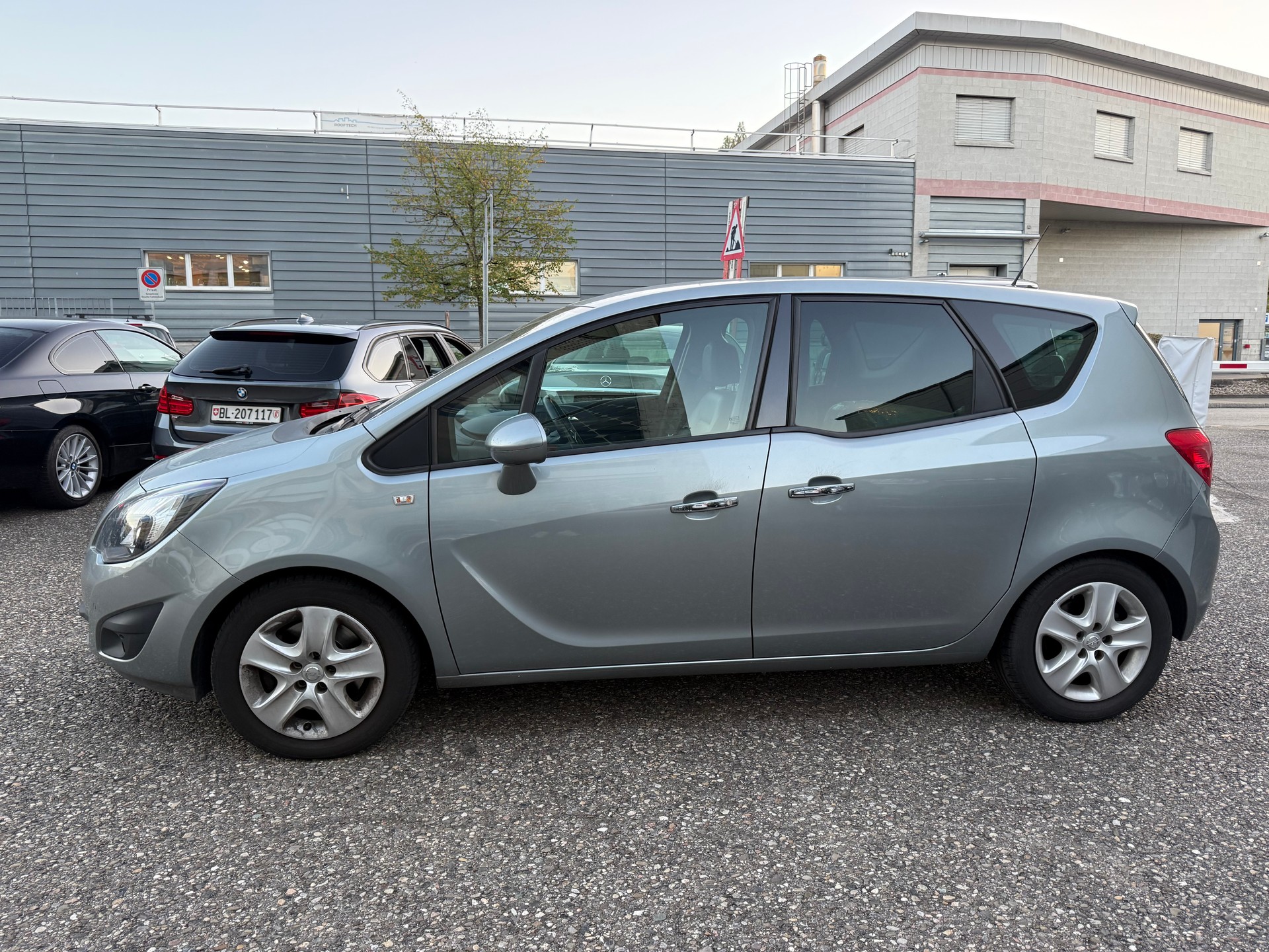 OPEL Meriva 1.4 Turbo-image-1