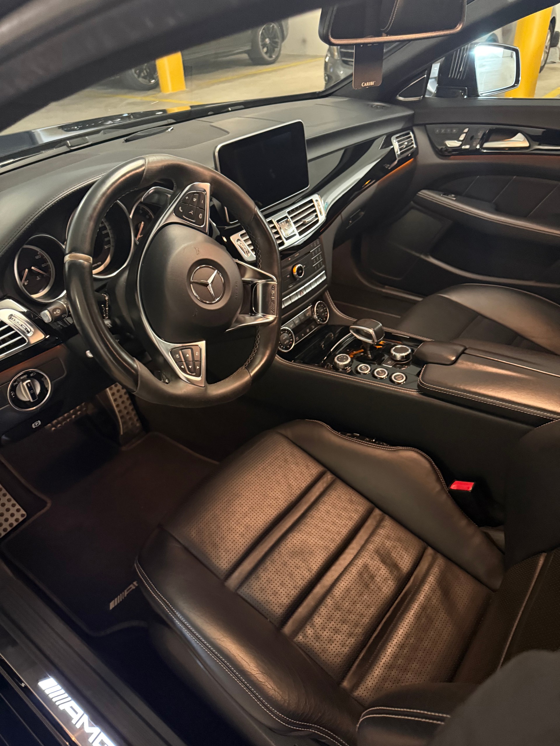 MERCEDES-BENZ CLS 63 S AMG 4matic-image-4