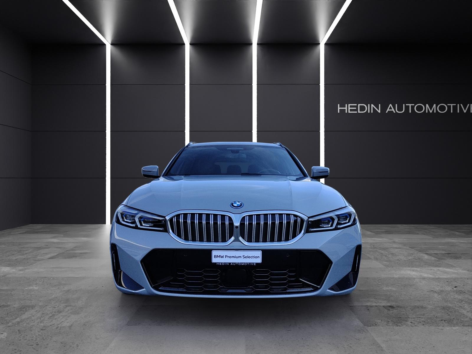 BMW 330e xDrive SAG Touring-image-2