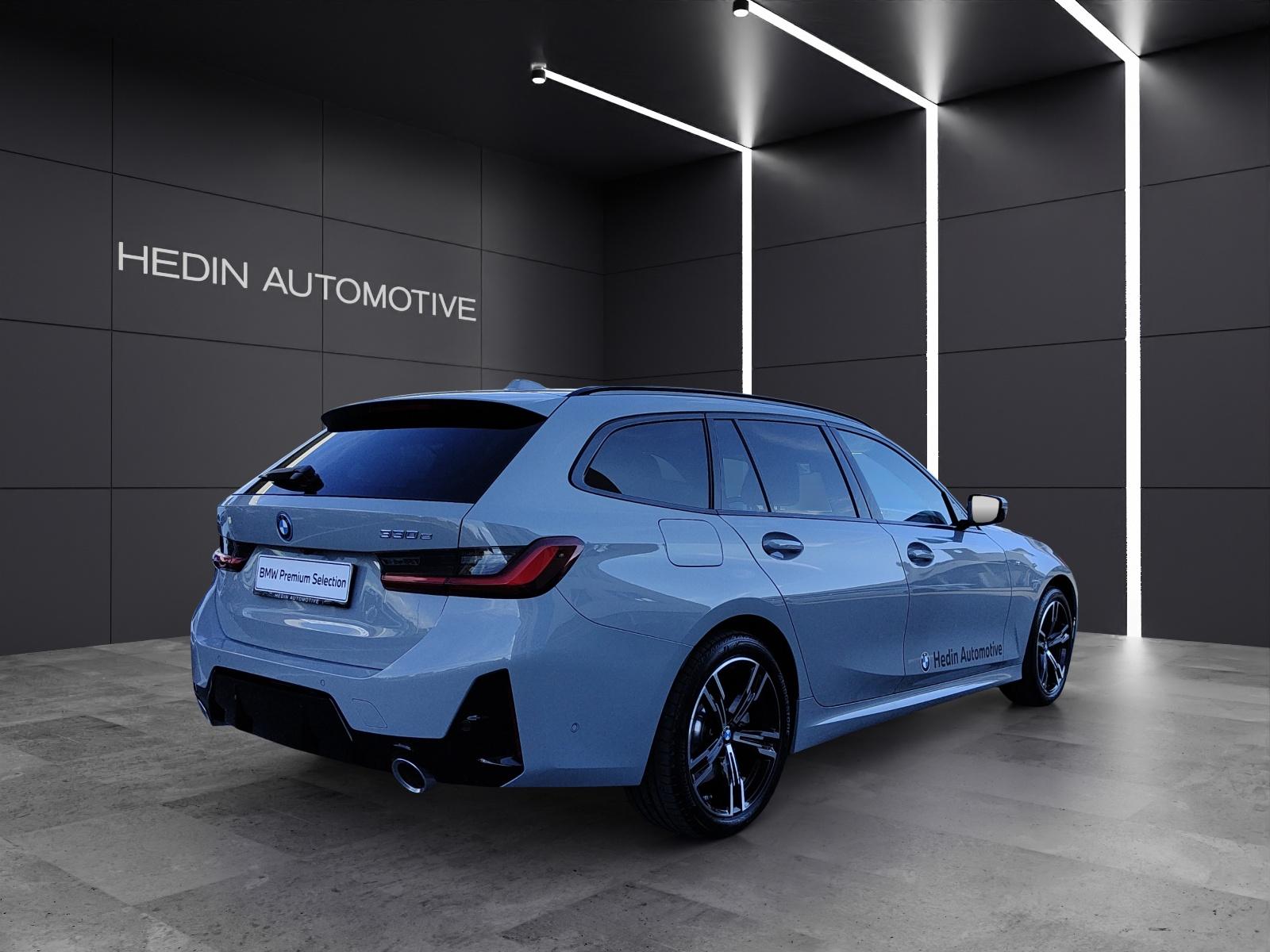 BMW 330e xDrive SAG Touring-image-5
