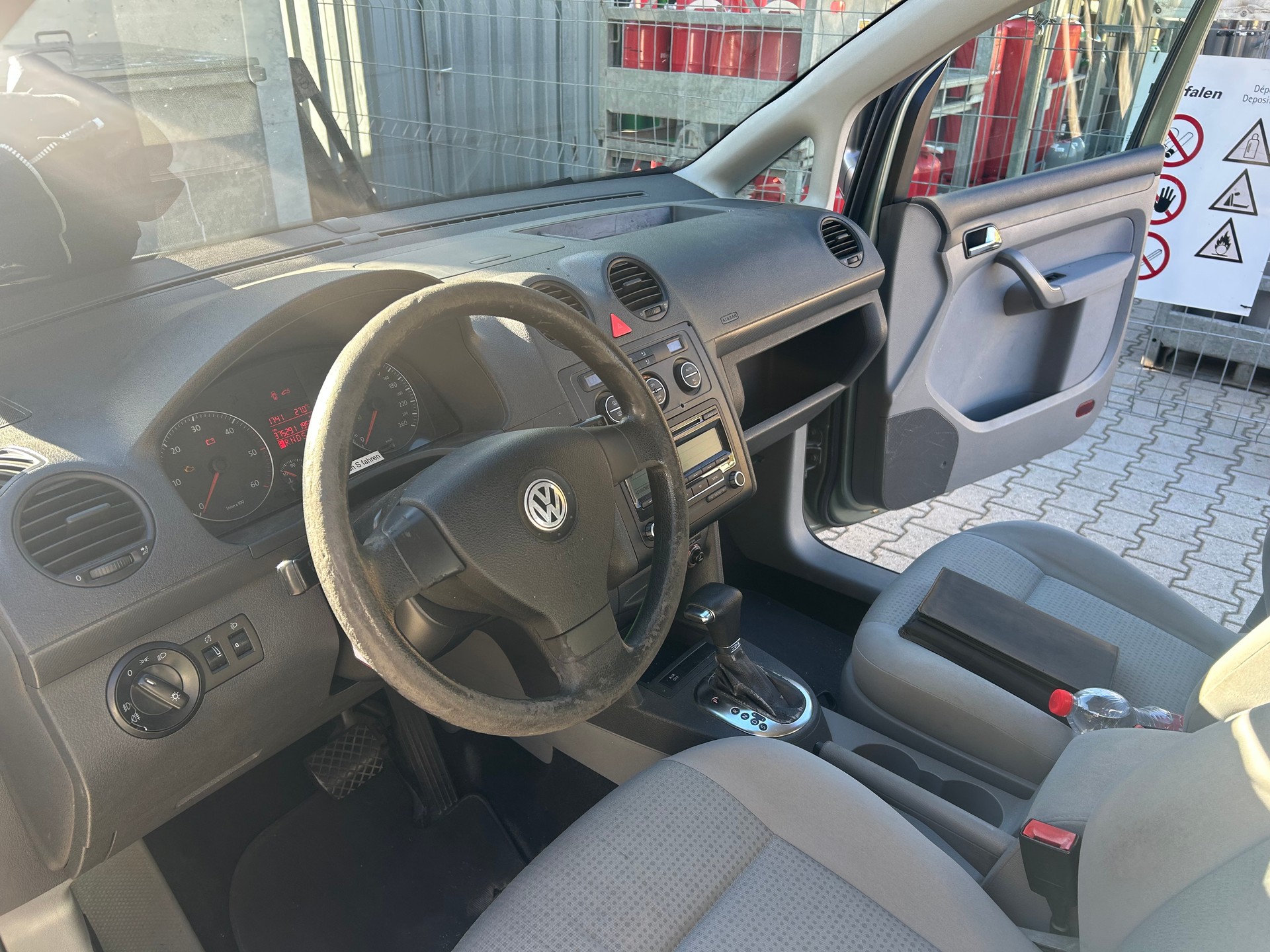 VW Caddy 1.9TDI PD-image-9