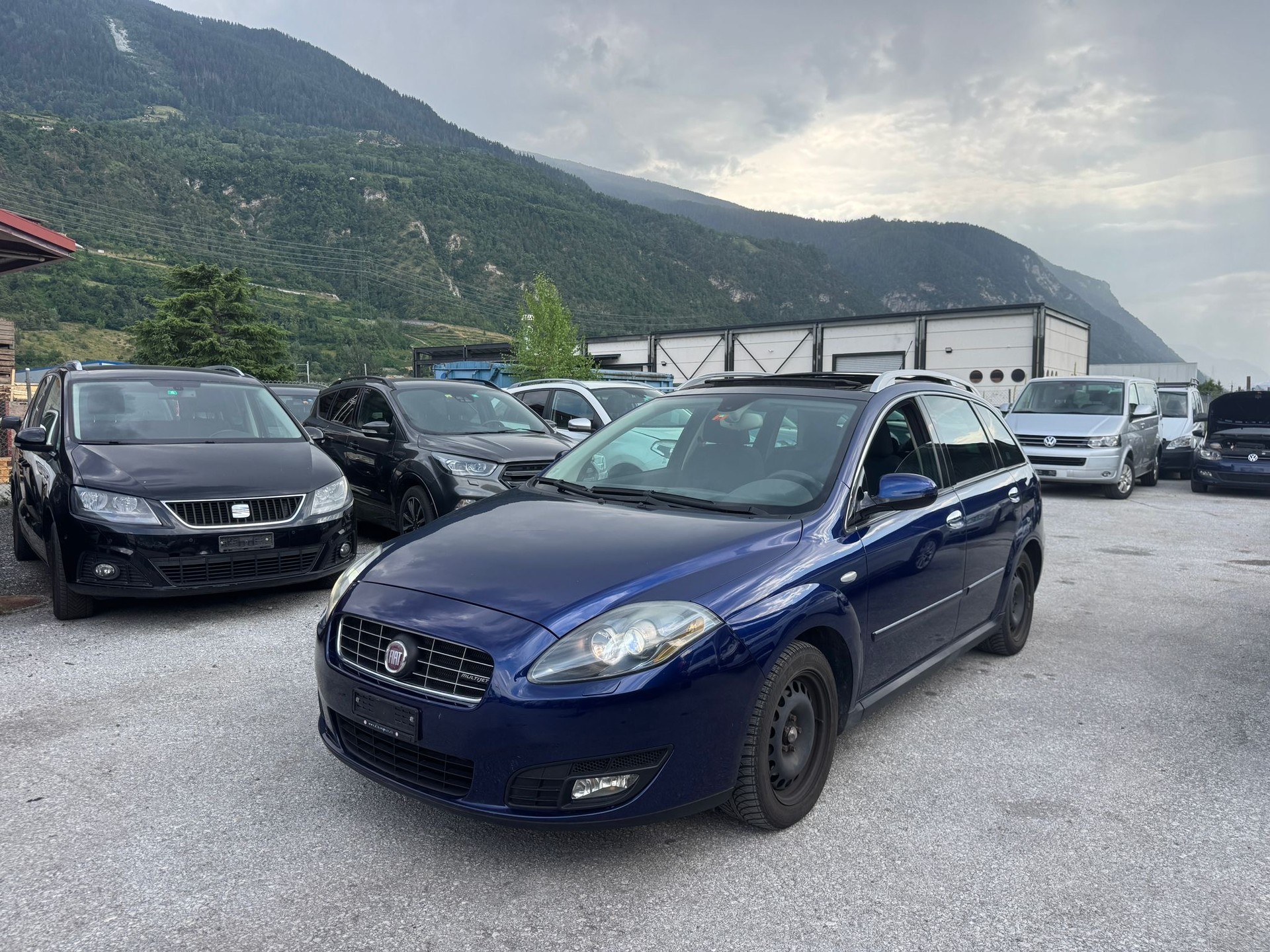 FIAT Croma 1.9 16V JTD Dynamic-image-1