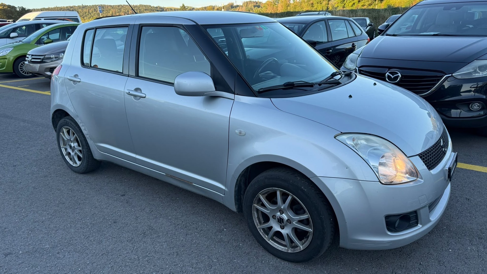 SUZUKI Swift 1.3i 16V GL Top 4x4-image-2