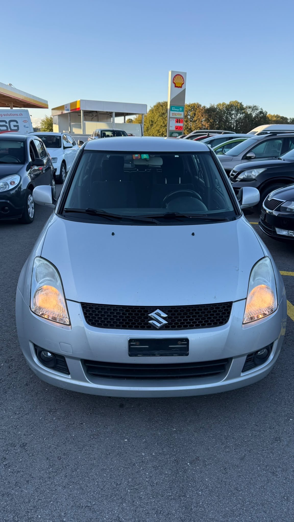 SUZUKI Swift 1.3i 16V GL Top 4x4-image-1