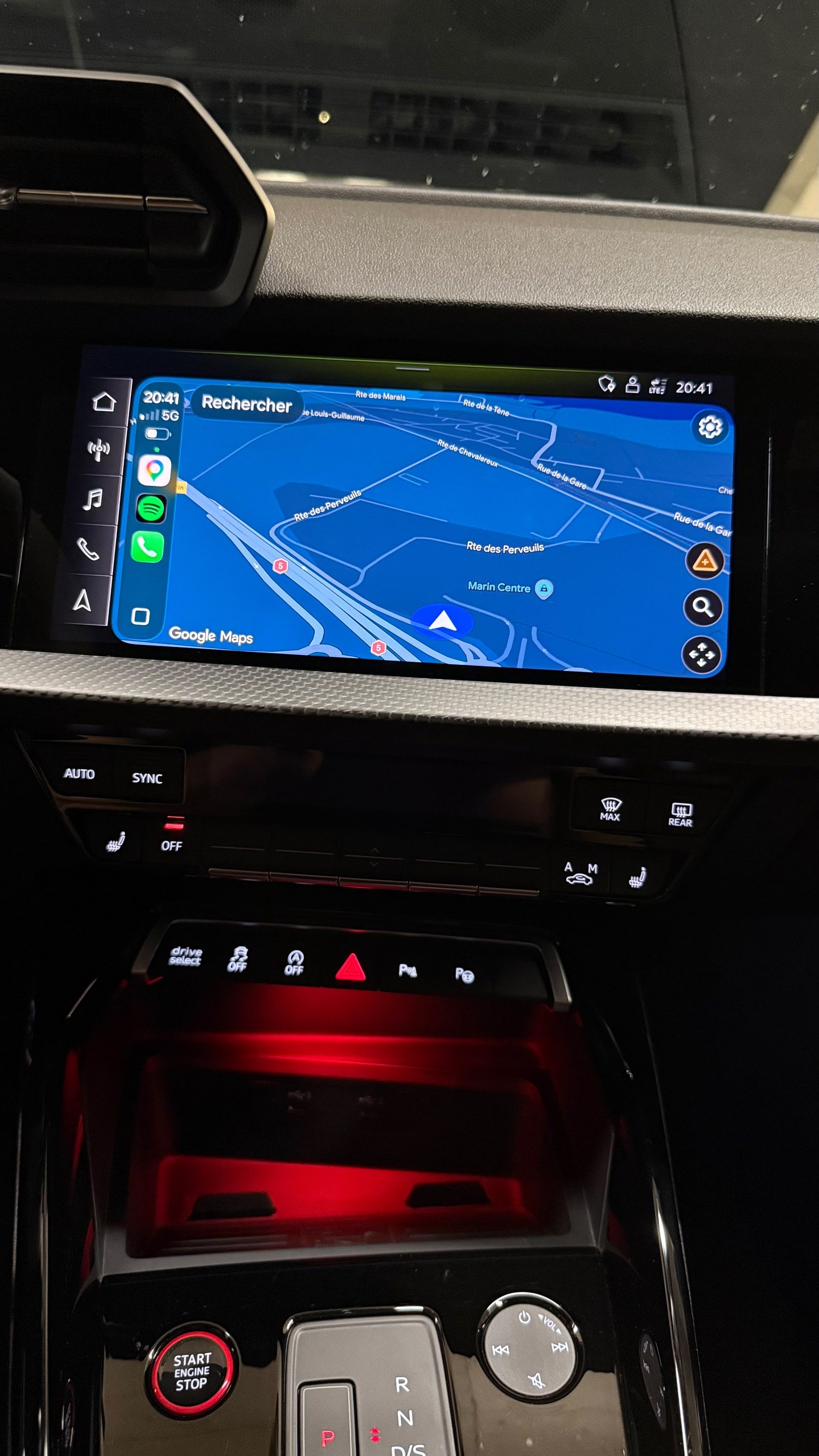 AUDI RS3 Limousine 2.5 TSI quattro S-tronic-image-14