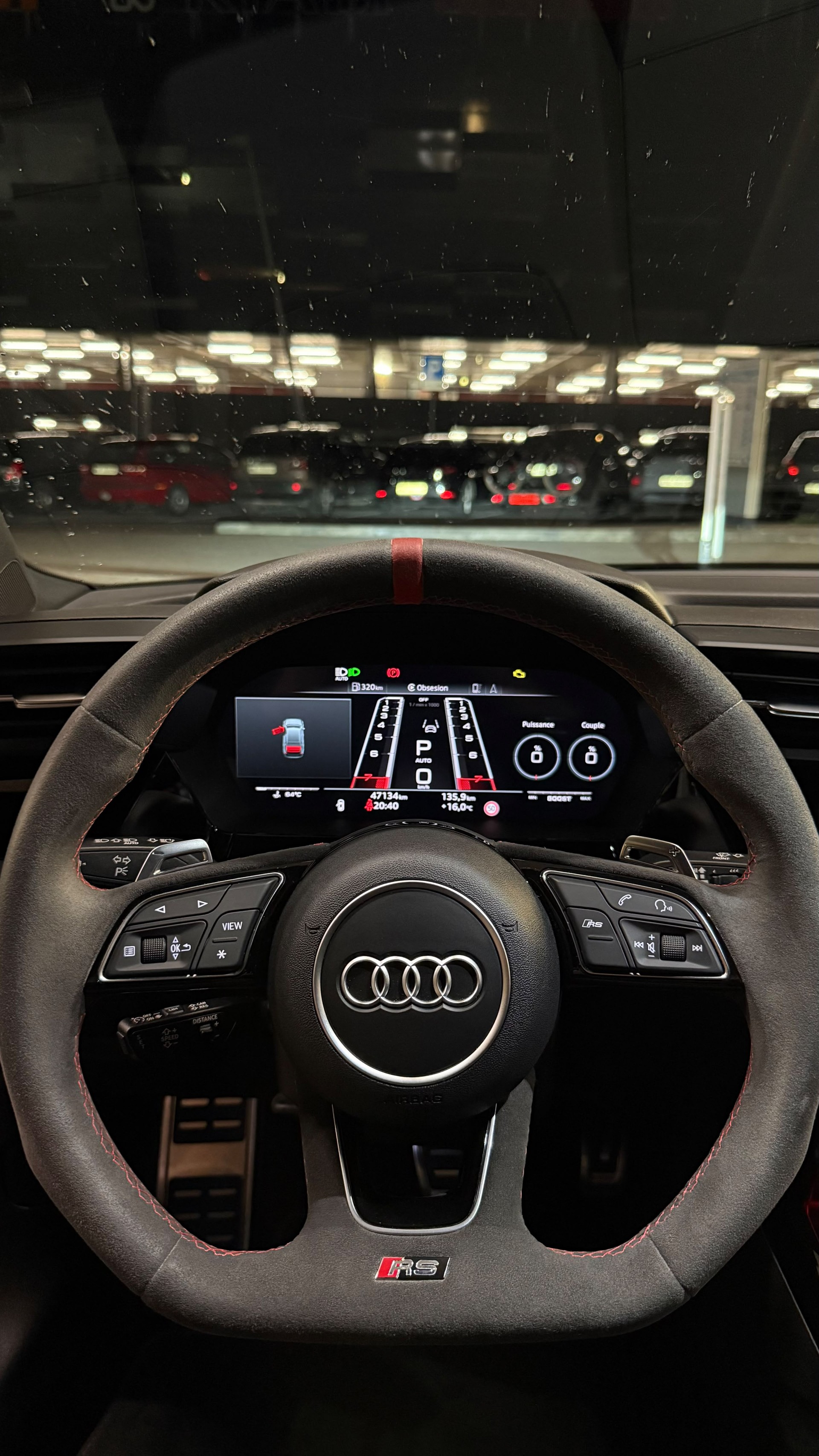 AUDI RS3 Limousine 2.5 TSI quattro S-tronic-image-10