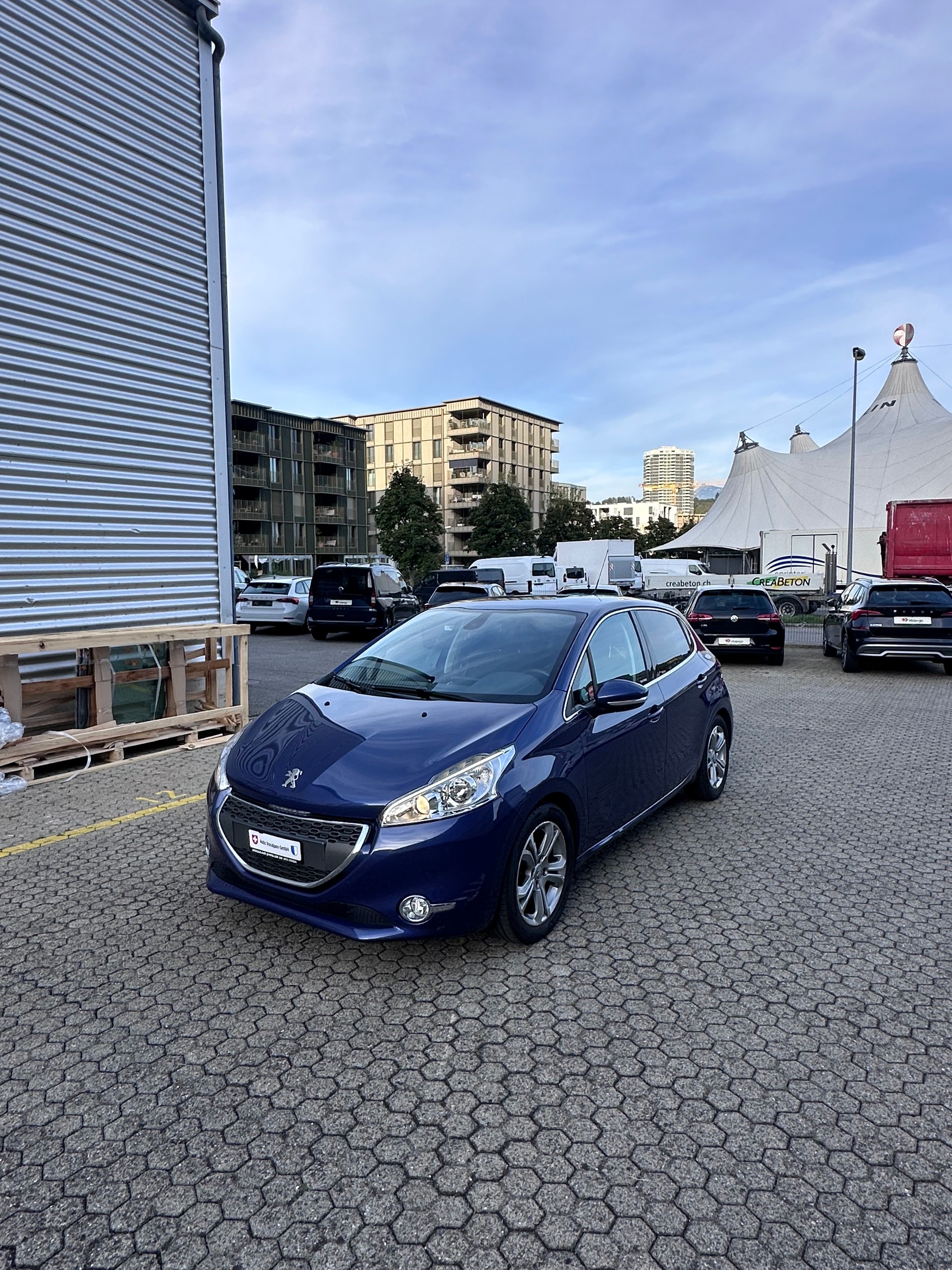 PEUGEOT 208 1.6 VTI Intuitive Frisch Ab MFK, Navigation, Apple CarPlay-image-1