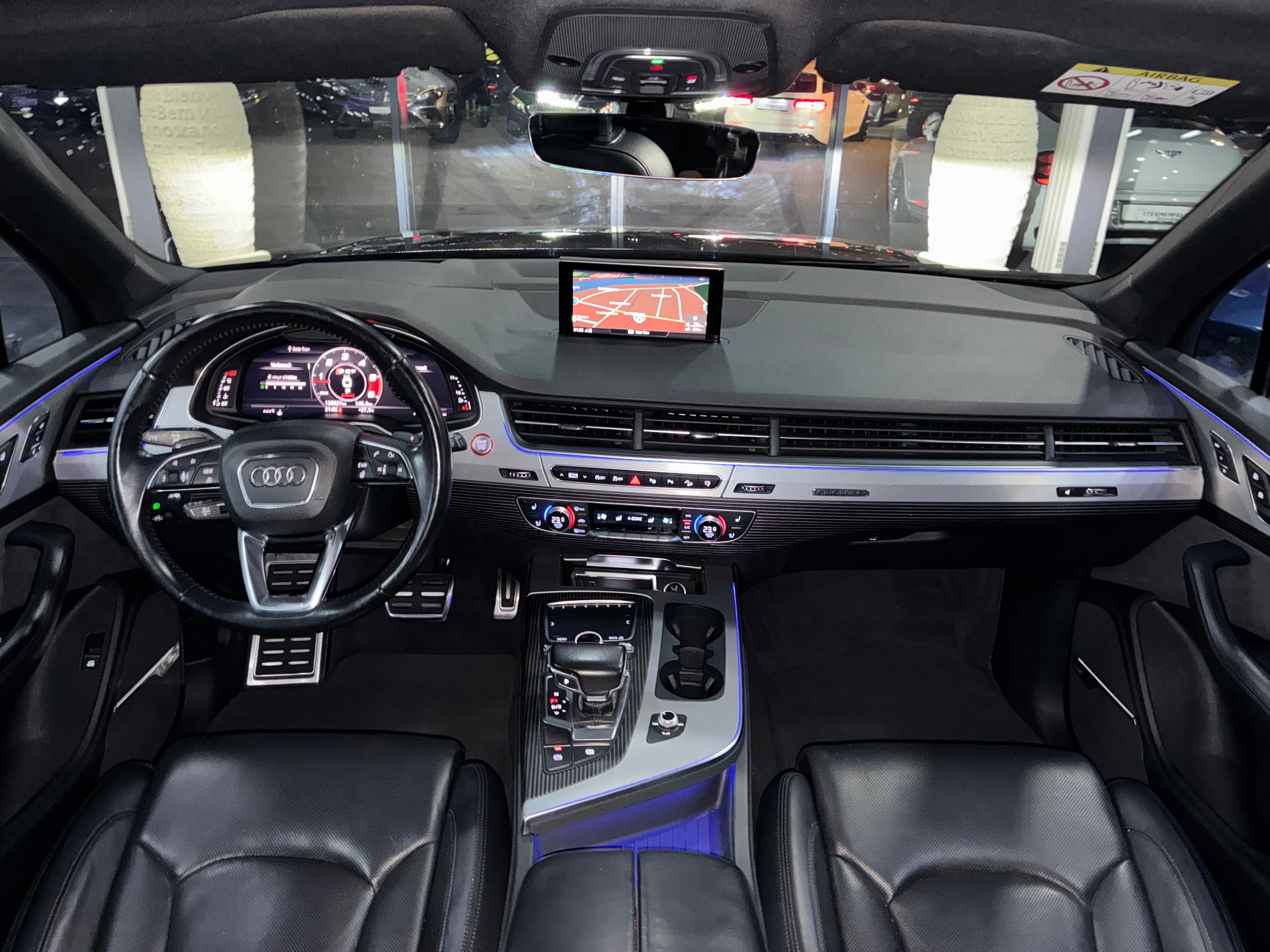 AUDI SQ7 4.0 TDI quattro tiptronic-image-6